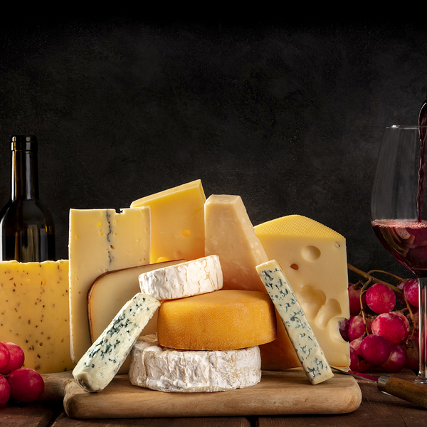 Wein & Käse Tasting für 2 Frankfurt, mydays Erlebnisgutschein, als PDF ausdruckbar oder Versand mit Geschenkverpackung