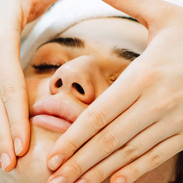 Spa Ritual München Nymphenburg, mydays Erlebnisgutschein, als PDF ausdruckbar oder Versand mit Geschenkverpackung