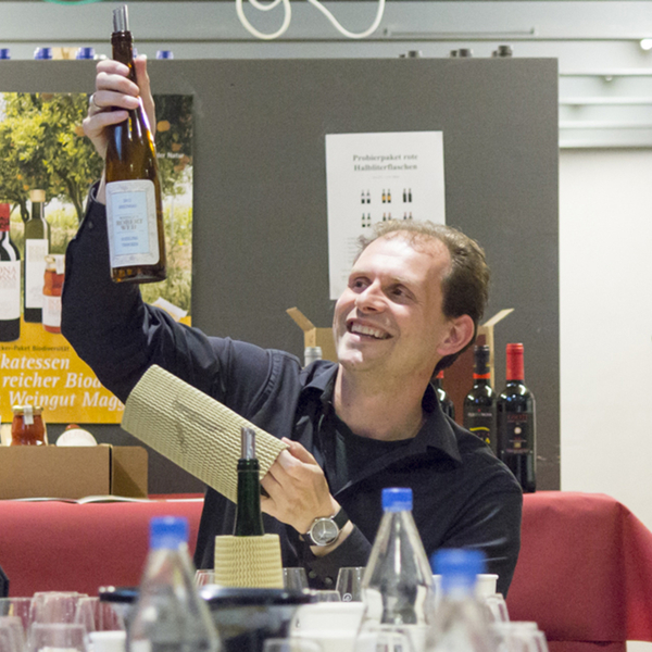 Rebsortenkurs mit Degustation Zürich, mydays Erlebnisgutschein, als PDF ausdruckbar oder Versand mit Geschenkverpackung