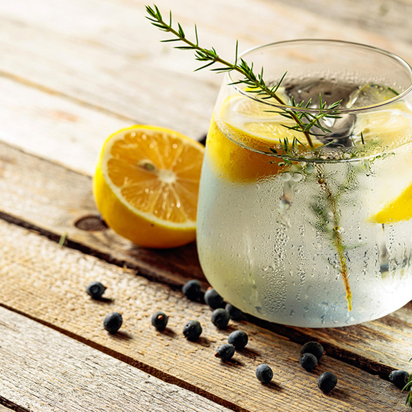 Gin Tasting Frankfurt am Main für 2, mydays Erlebnisgutschein, als PDF ausdruckbar oder Versand mit Geschenkverpackung