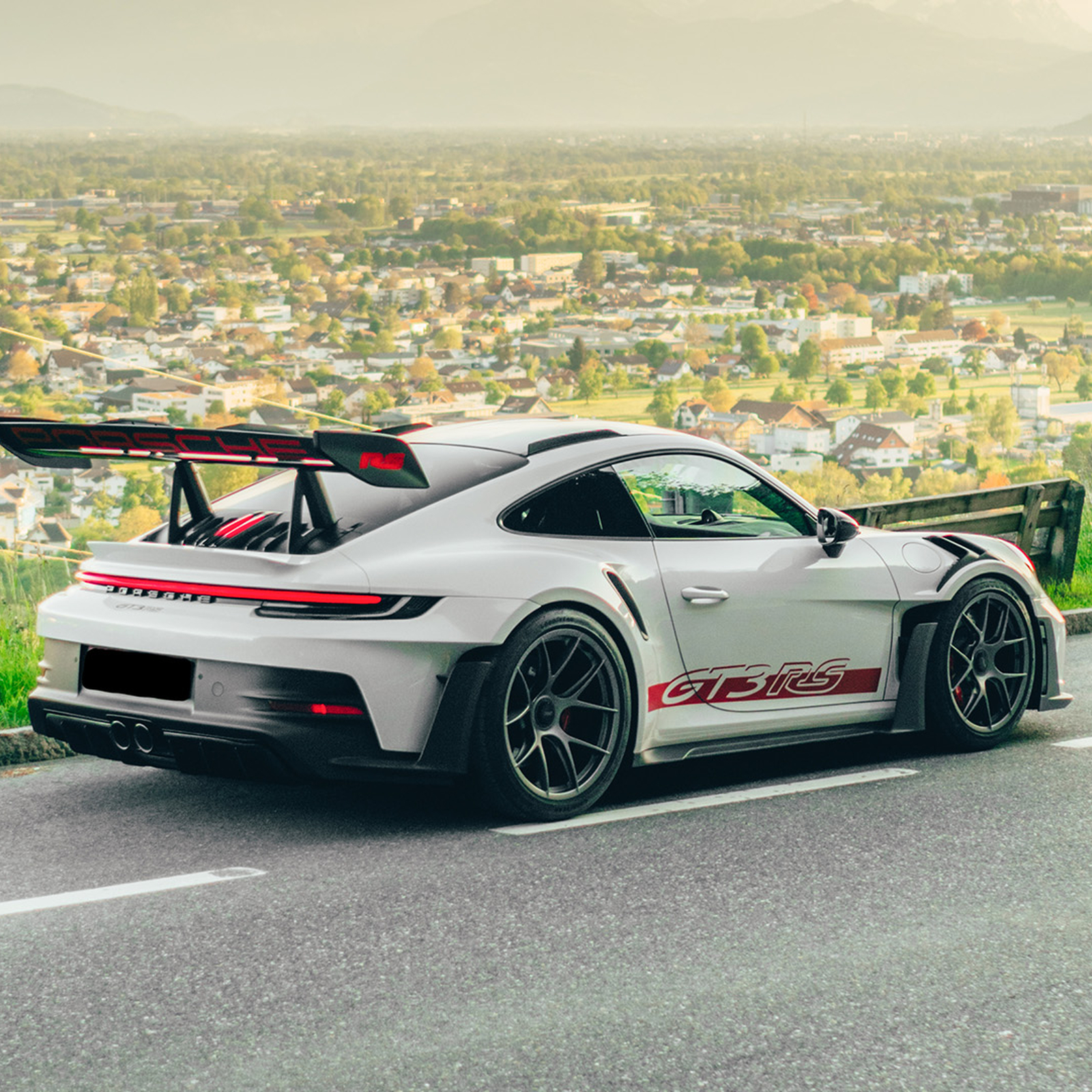 Porsche GT3 RS 992 fahren St. Gallen (3 Std.), mydays Erlebnisgutschein, als PDF ausdruckbar oder Versand mit Geschenkverpackung