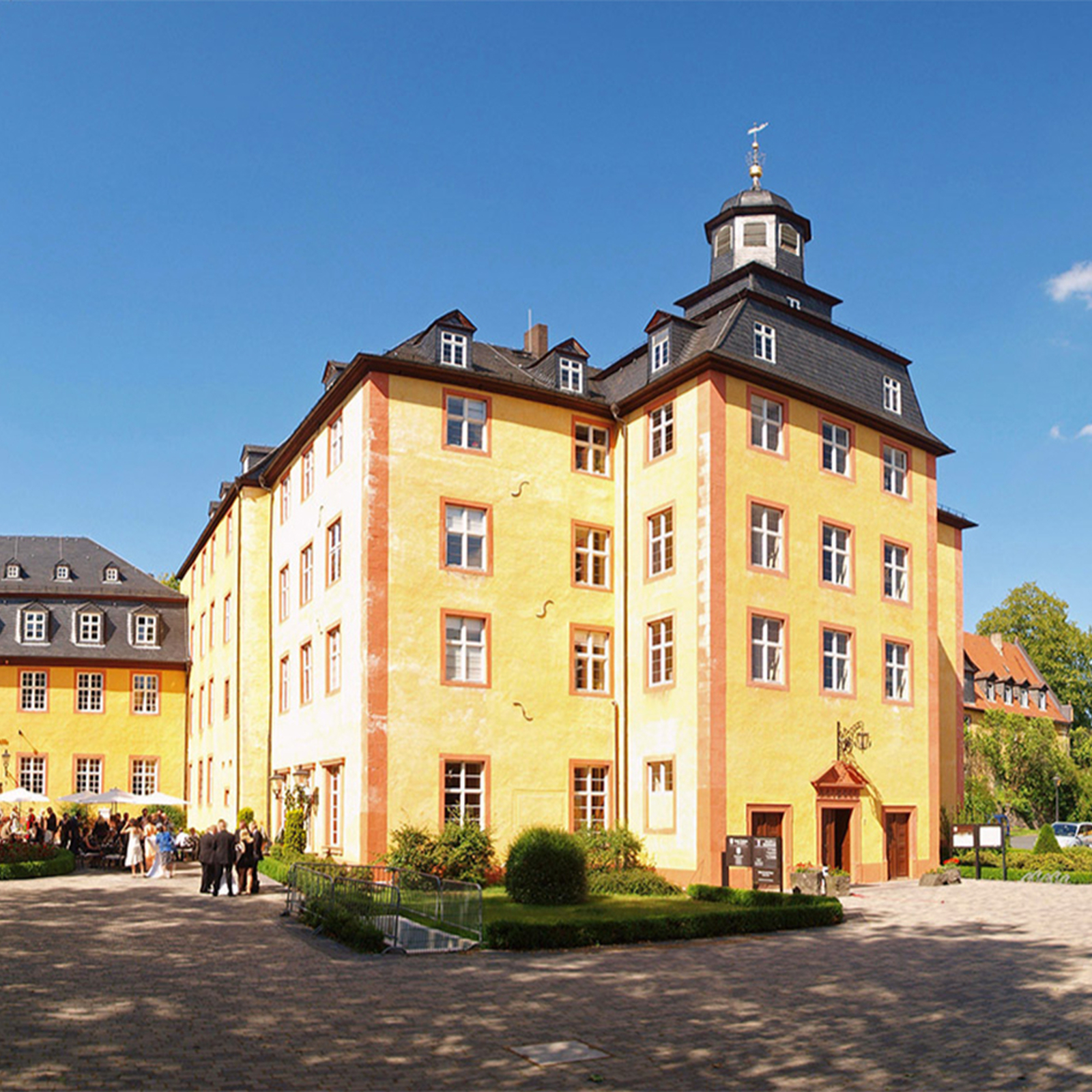 Schlosshotel Gedern für 2 (1 Nacht), mydays Erlebnisgutschein, als PDF ausdruckbar oder Versand mit Geschenkverpackung