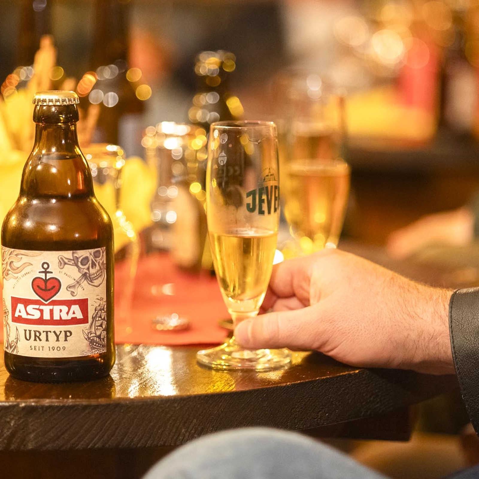 Stadtführung St. Pauli mit Bierverkostung, mydays Erlebnisgutschein, als PDF ausdruckbar oder Versand mit Geschenkverpackung