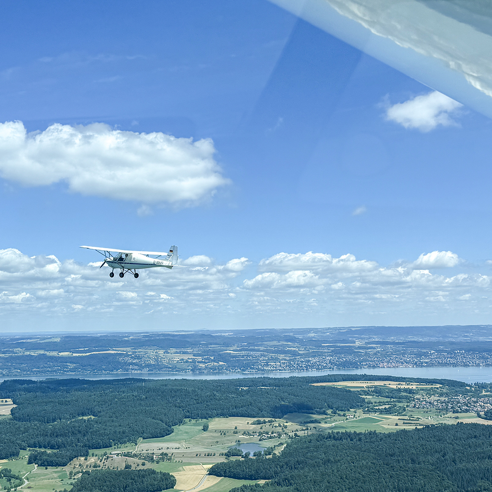 Rundflug Ultraleichtflugzeug Raum Bodensee (2 Std.), mydays Erlebnisgutschein, als PDF ausdruckbar oder Versand mit Geschenkverpackung