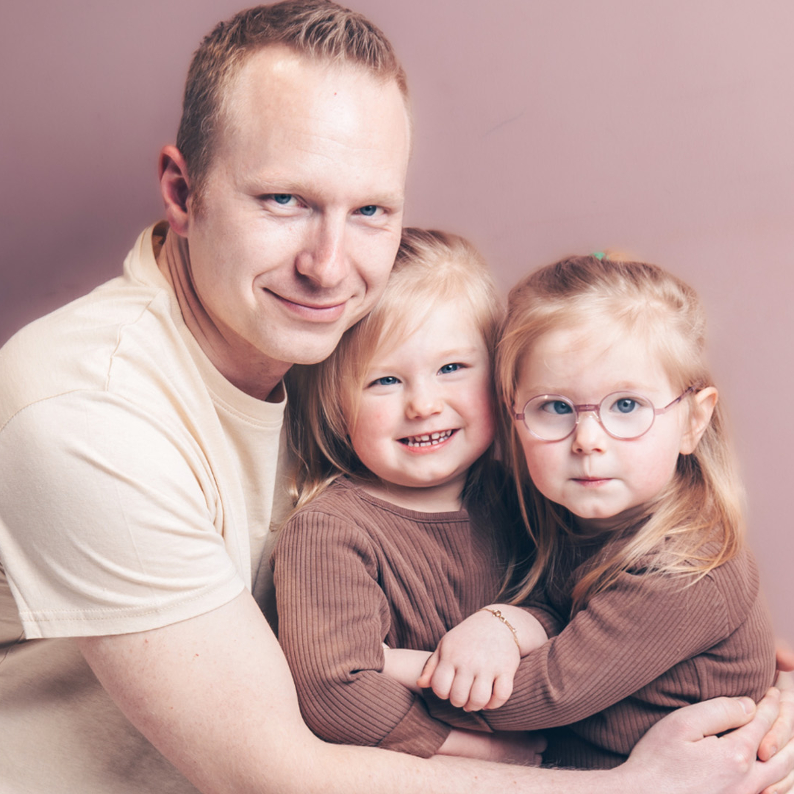 Familien Fotoshooting Sindelfingen, mydays Erlebnisgutschein, als PDF ausdruckbar oder Versand mit Geschenkverpackung