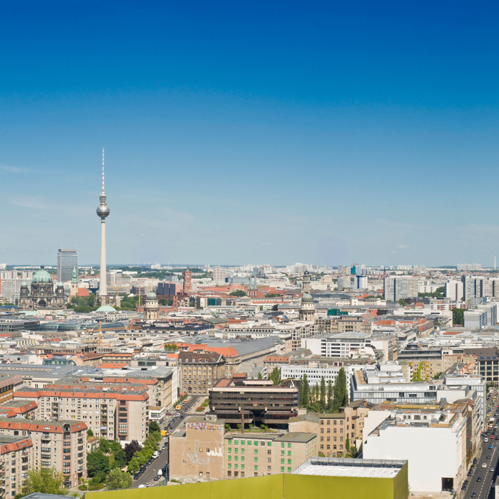 Hubschrauber-Rundflug über Berlin, mydays Erlebnisgutschein, als PDF ausdruckbar oder Versand mit Geschenkverpackung