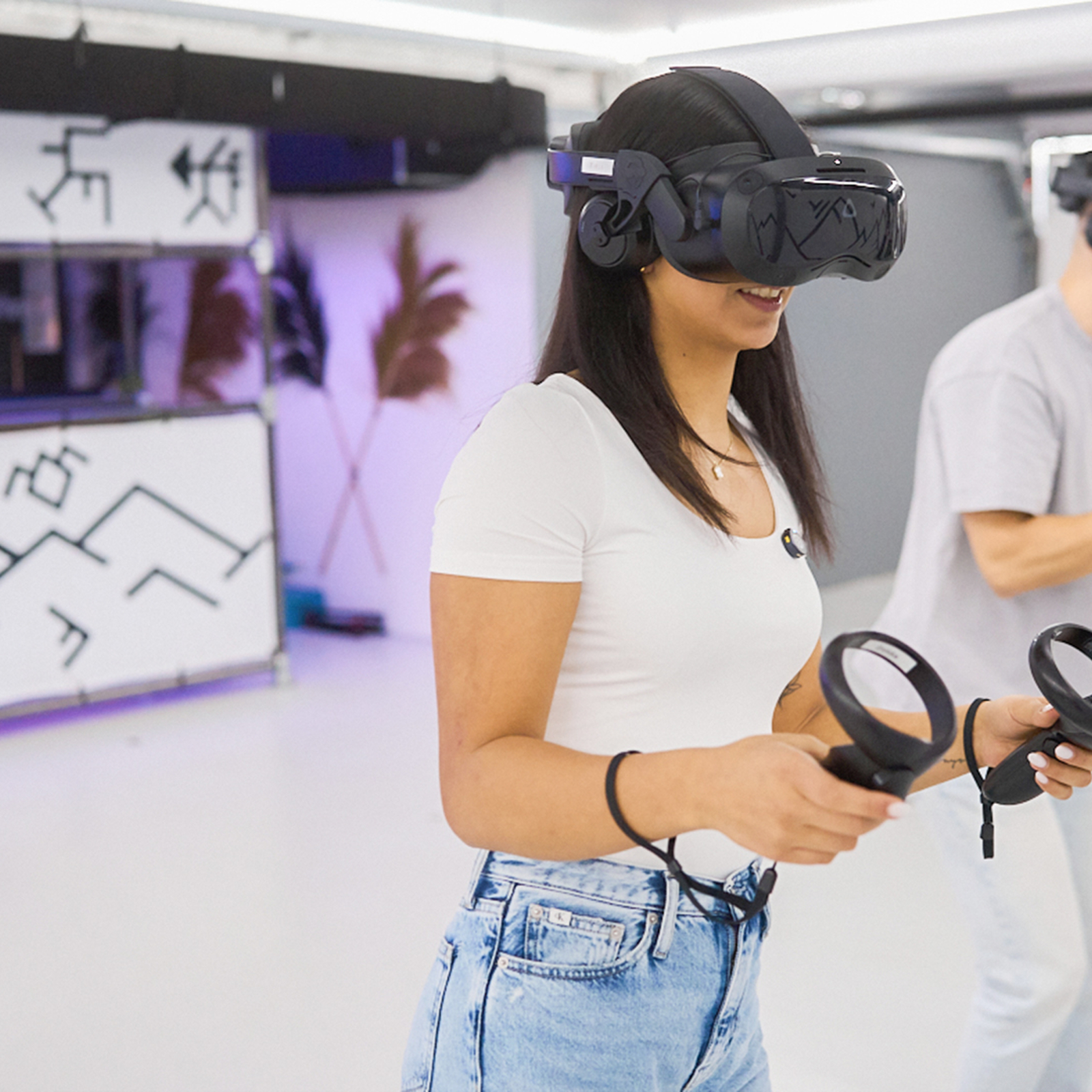 Virtual Reality Experience für 2 Düsseldorf, mydays Erlebnisgutschein, als PDF ausdruckbar oder Versand mit Geschenkverpackung