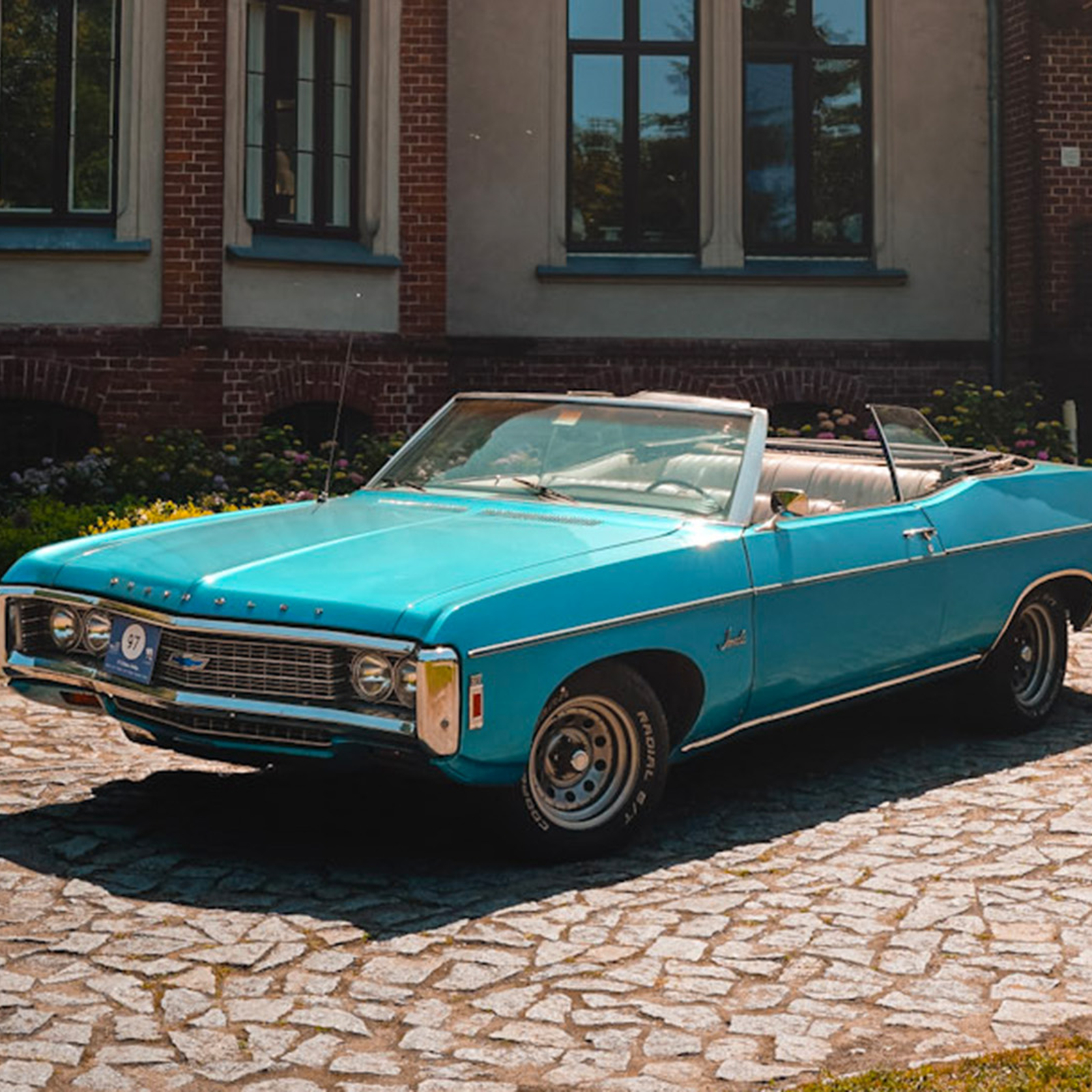 Chevrolet Impala mieten Bad Oldesloe (1 Tag), mydays Erlebnisgutschein, als PDF ausdruckbar oder Versand mit Geschenkverpackung