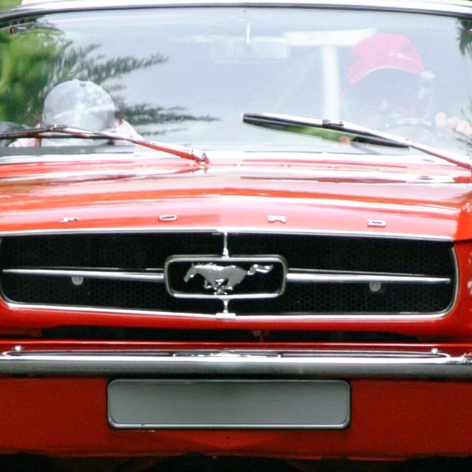 Oldtimer fahren für 2 München (Preisgruppe 2), mydays Erlebnisgutschein, als PDF ausdruckbar oder Versand mit Geschenkverpackung