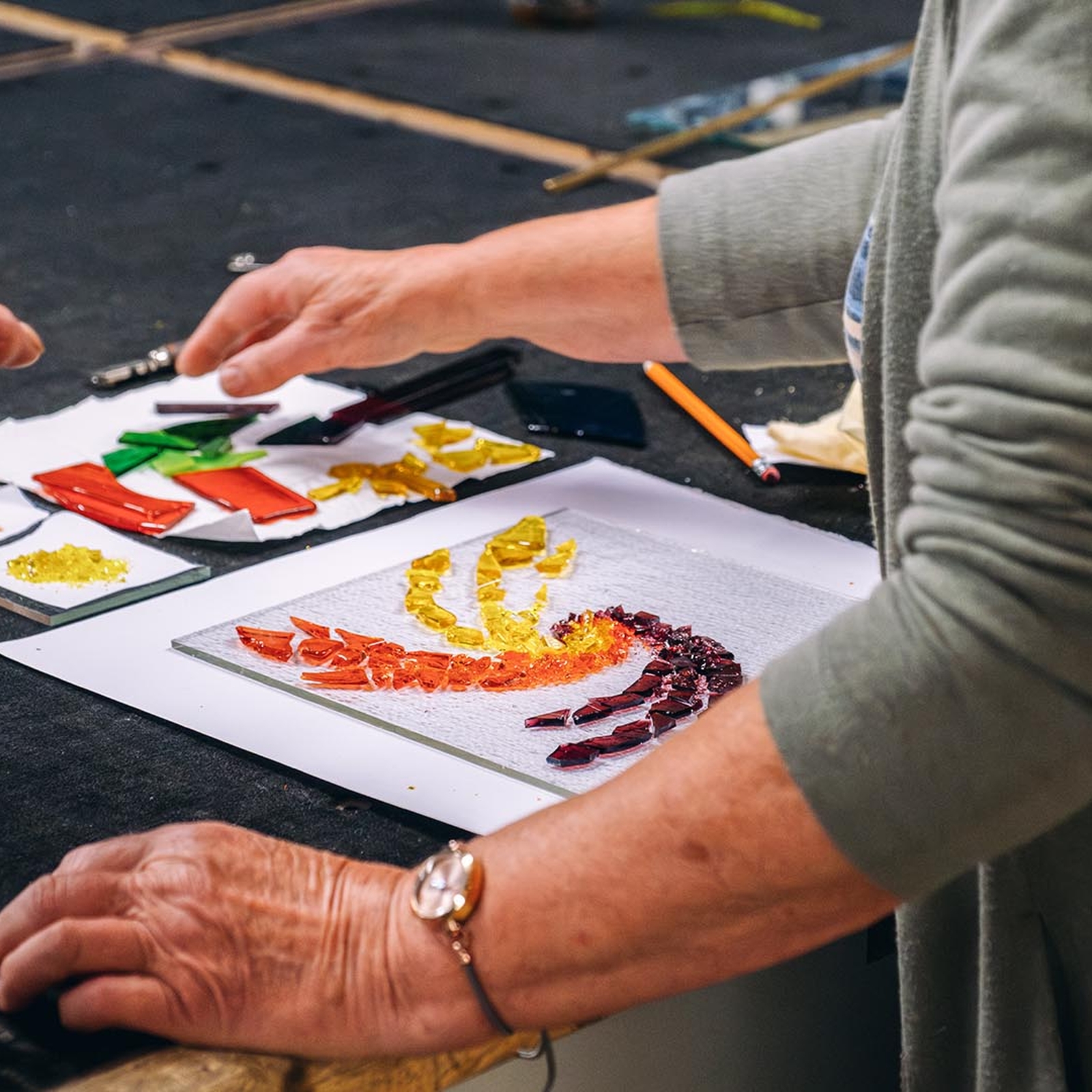 Glaskunst Workshop Dresden (4-5 Std.), mydays Erlebnisgutschein, als PDF ausdruckbar oder Versand mit Geschenkverpackung