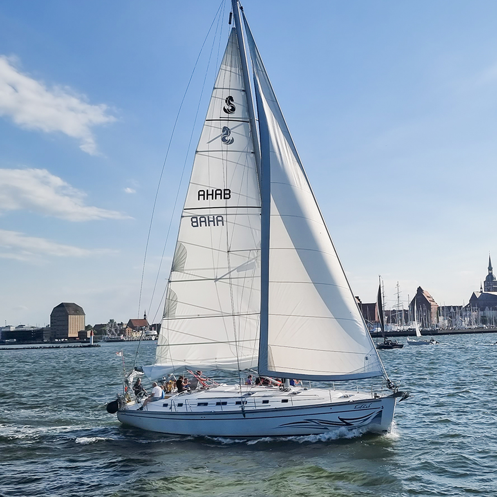 Segeltörn mit Übernachtung an Bord Stralsund, mydays Erlebnisgutschein, als PDF ausdruckbar oder Versand mit Geschenkverpackung