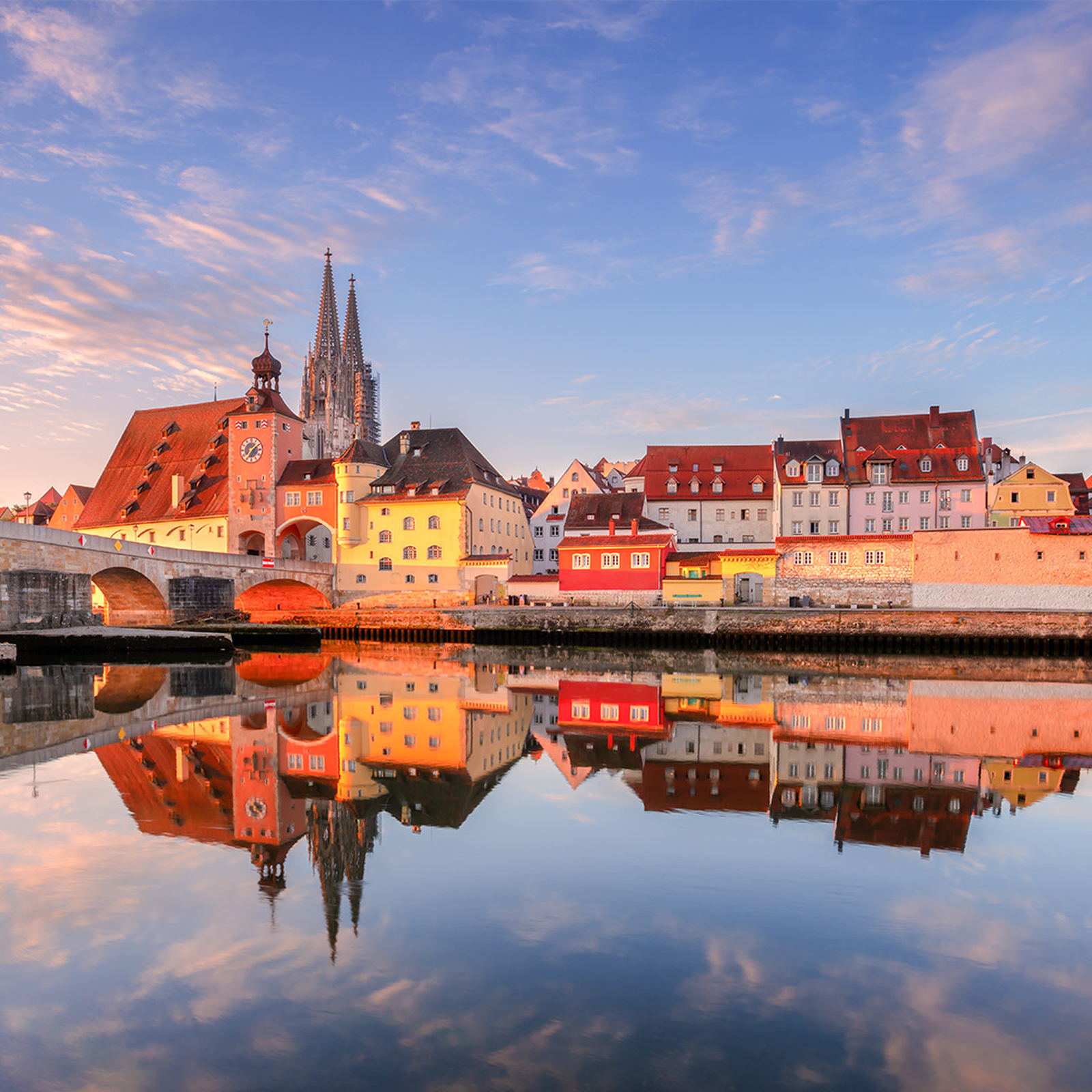 Sundowner auf der Zille Regensburg (Sa-So), mydays Erlebnisgutschein, als PDF ausdruckbar oder Versand mit Geschenkverpackung