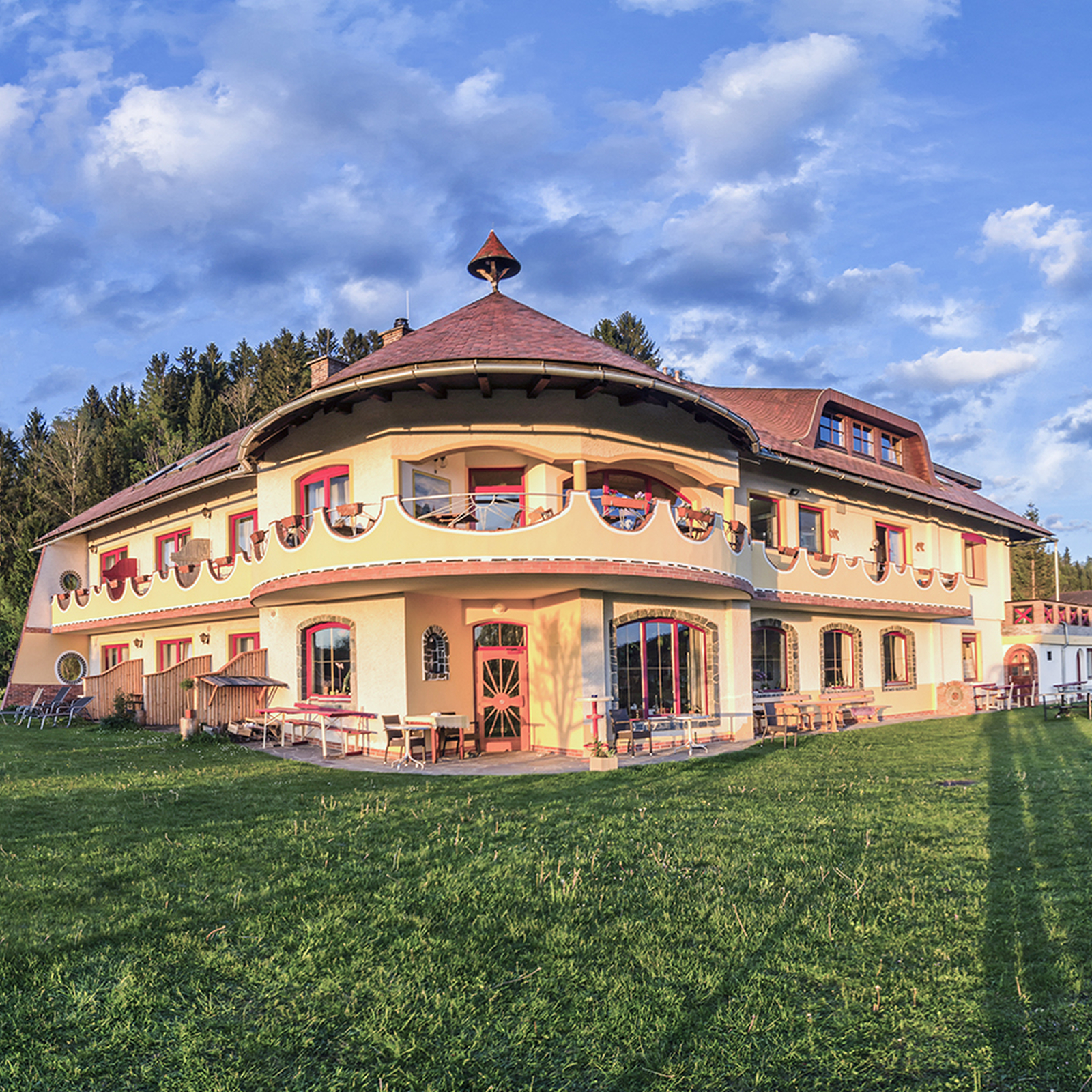 Romantikurlaub Eberstein (1 Nacht), mydays Erlebnisgutschein, als PDF ausdruckbar oder Versand mit Geschenkverpackung