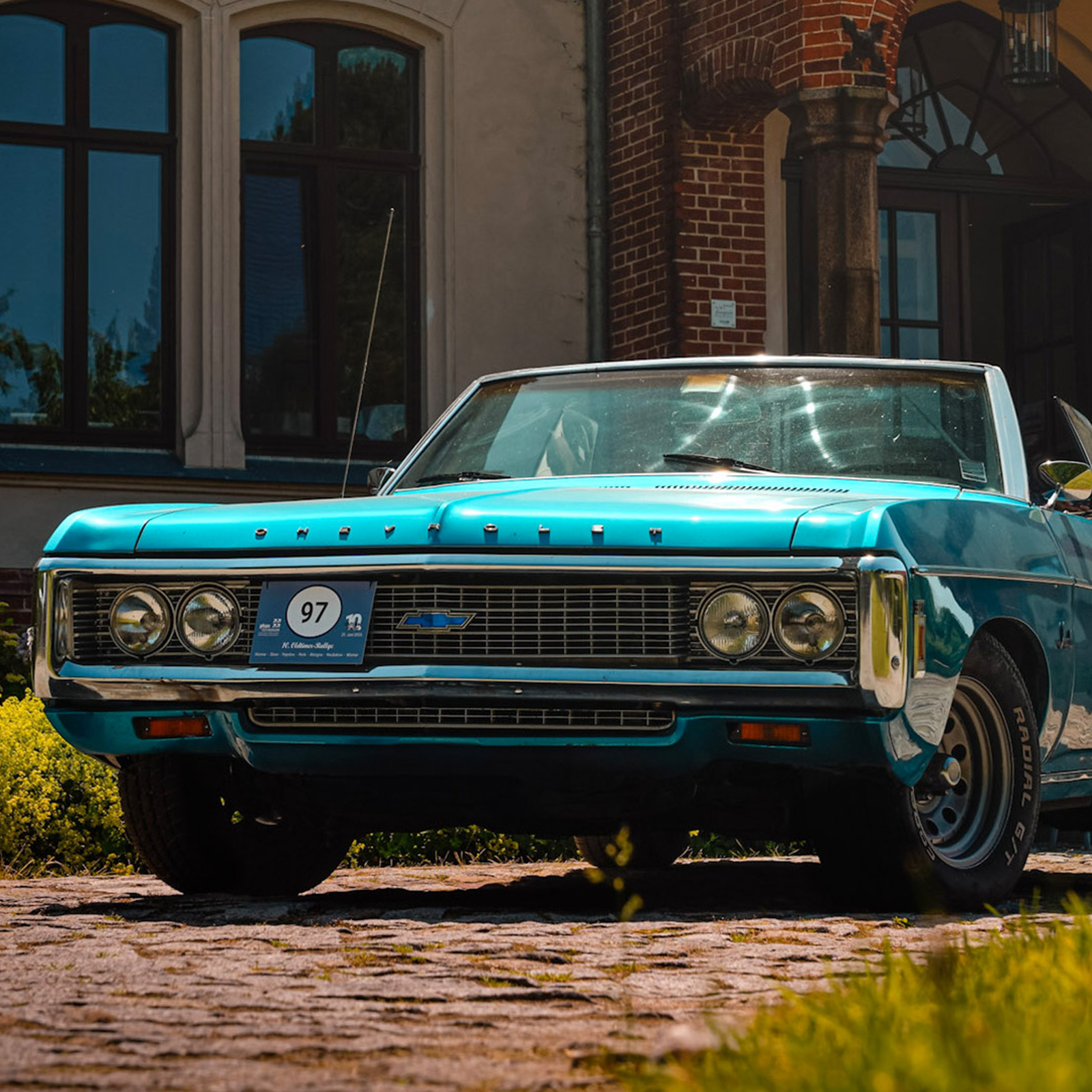 Chevrolet Impala mieten Wickede (1 Tag), mydays Erlebnisgutschein, als PDF ausdruckbar oder Versand mit Geschenkverpackung