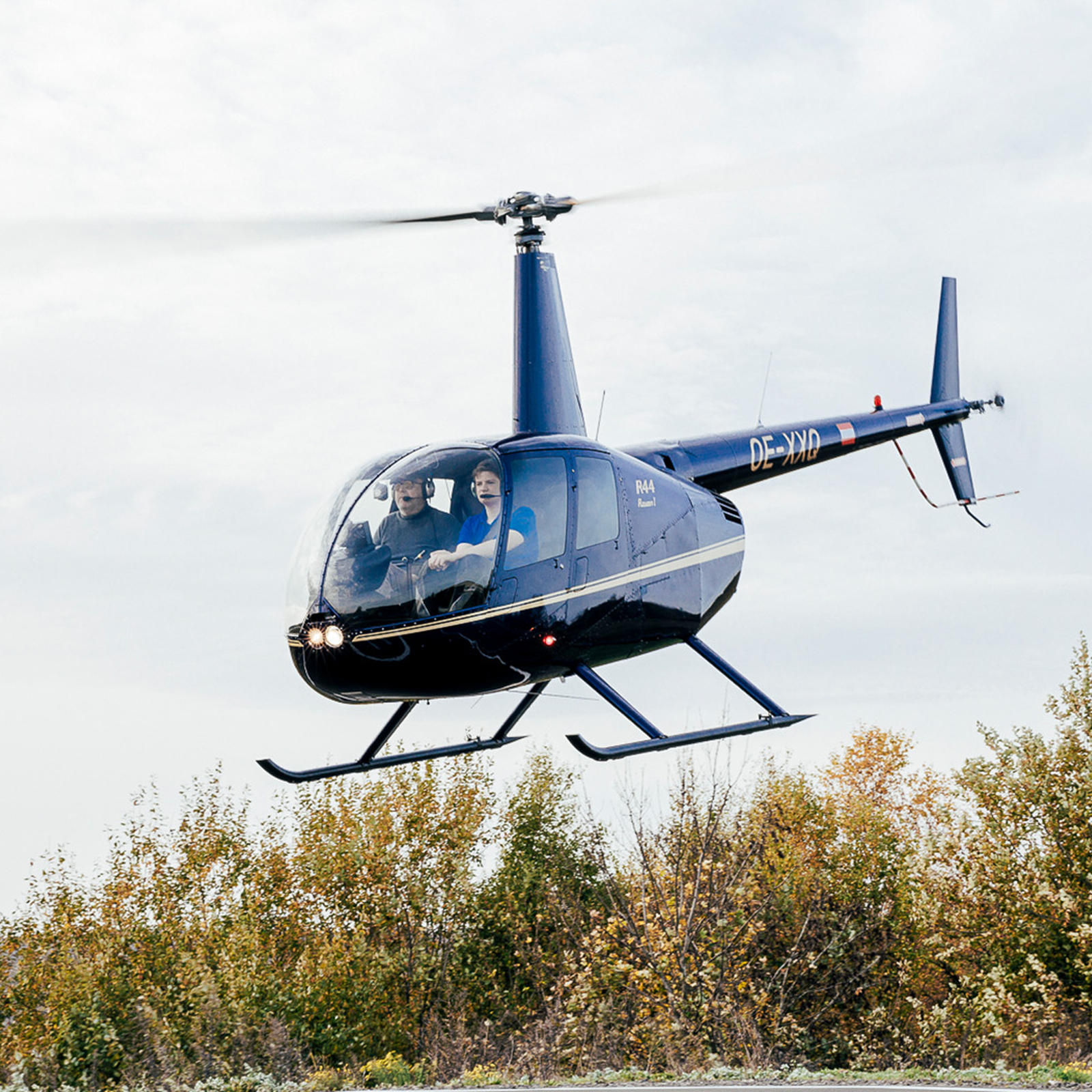 Hubschrauber Rundflug Kärnten (30 Min.), mydays Erlebnisgutschein, als PDF ausdruckbar oder Versand mit Geschenkverpackung