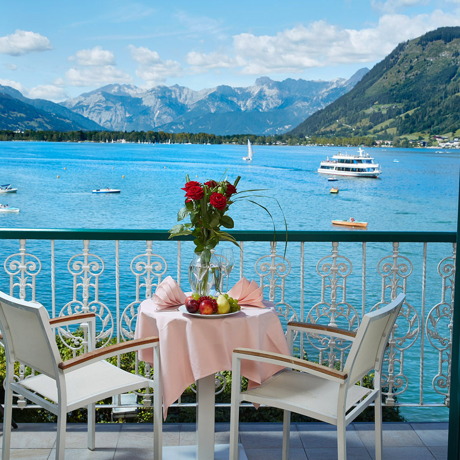 Romantischer Kurzurlaub am Zeller See für 2, mydays Erlebnisgutschein, als PDF ausdruckbar oder Versand mit Geschenkverpackung