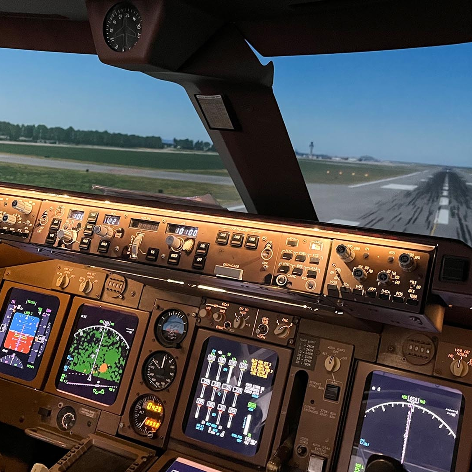 Flugsimulator Köln (Boeing 747 - Economy), mydays Erlebnisgutschein, als PDF ausdruckbar oder Versand mit Geschenkverpackung