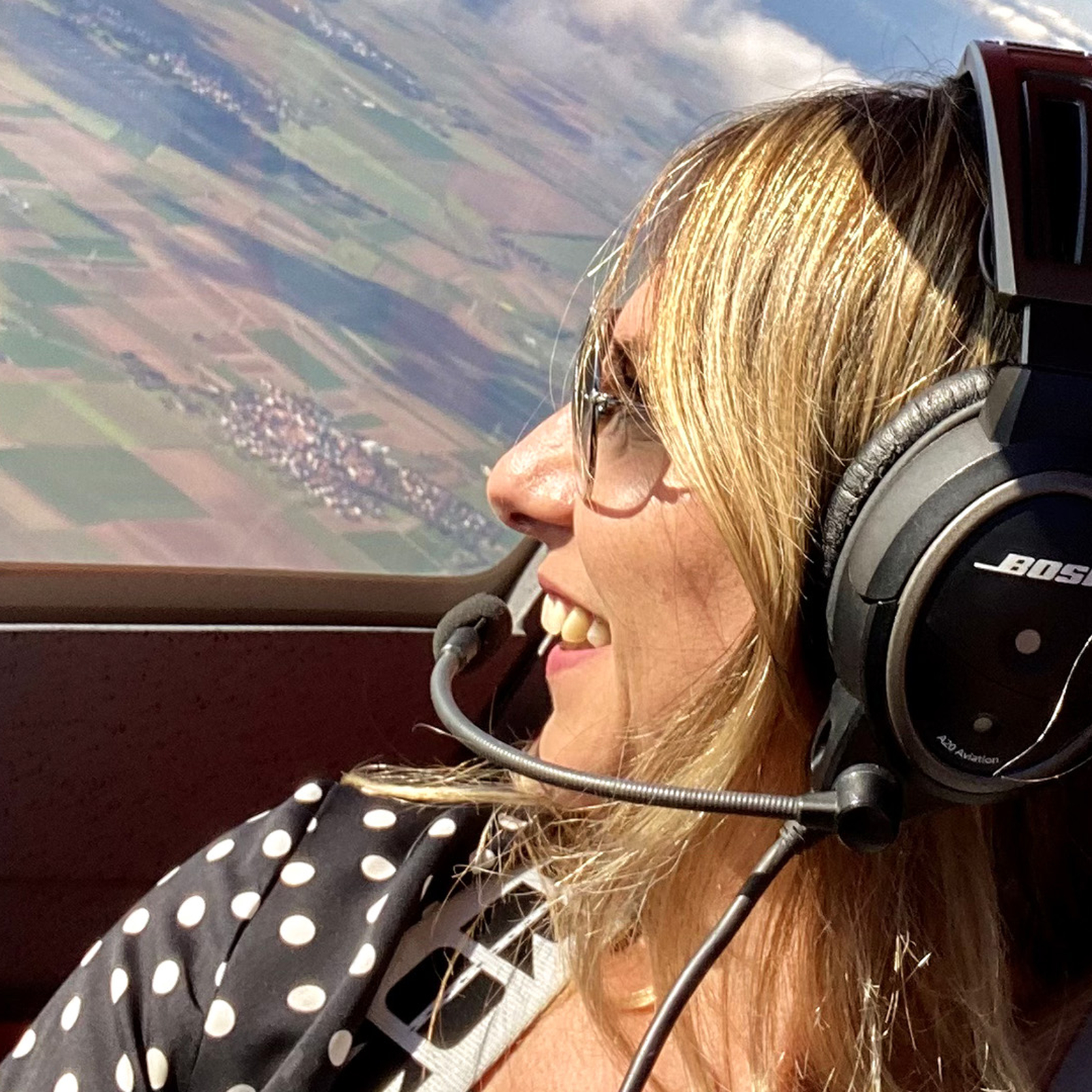 Flugzeug Rundflug Schwäbisch Hall im Cockpit (30 Min.), mydays Erlebnisgutschein, als PDF ausdruckbar oder Versand mit Geschenkverpackung