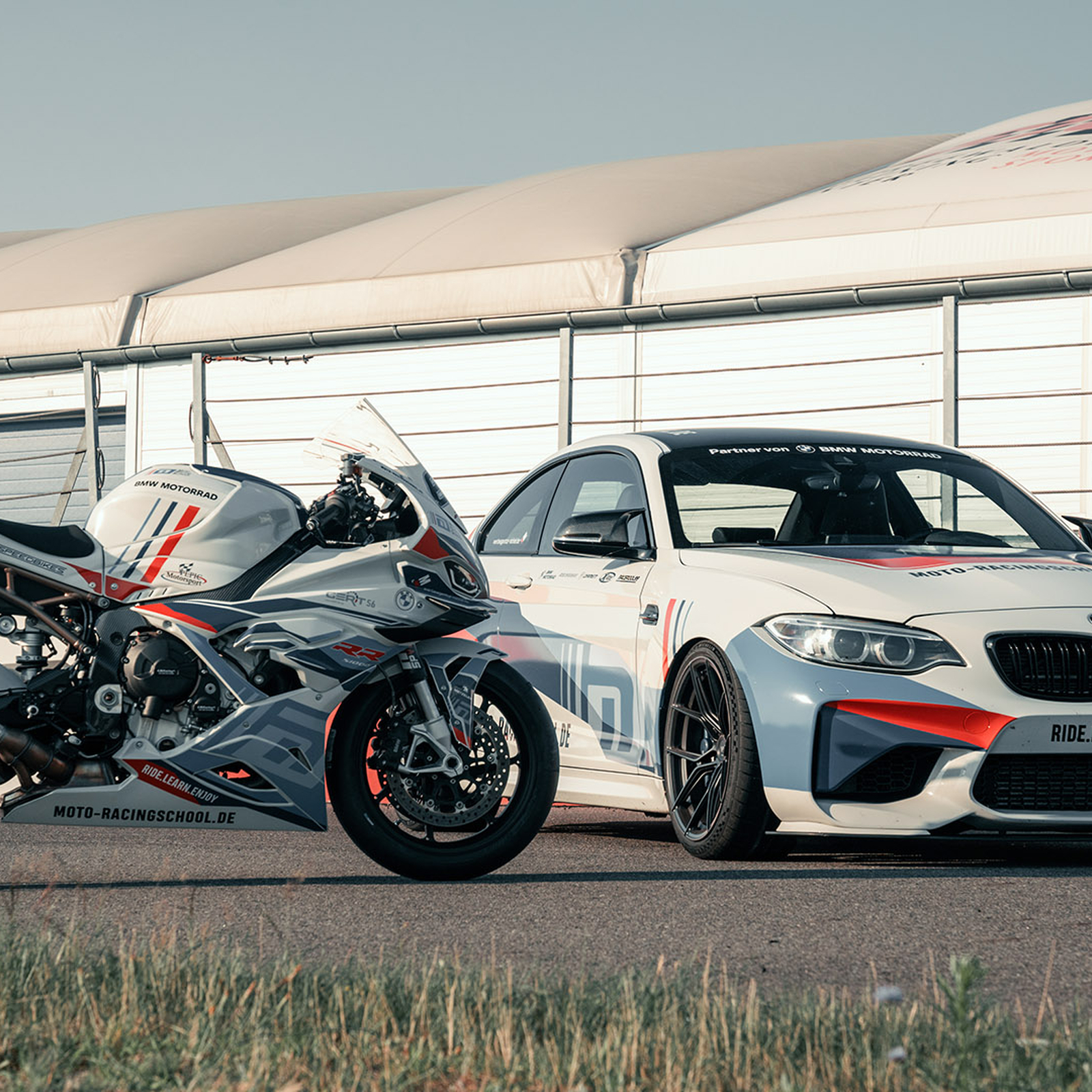 Rennstreckentraining BMW M2 Competition Schönwald, mydays Erlebnisgutschein, als PDF ausdruckbar oder Versand mit Geschenkverpackung