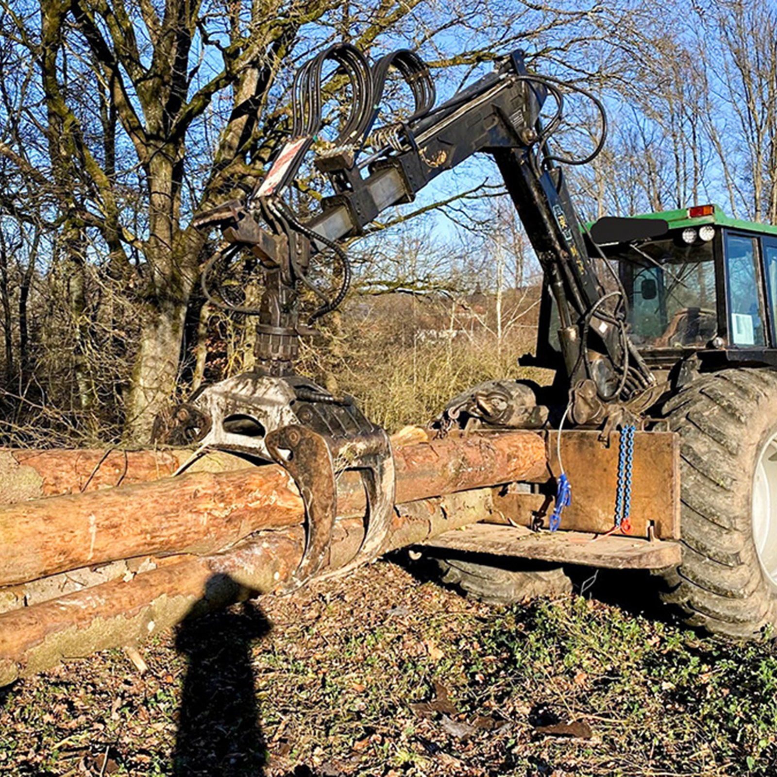Forst Traktor fahren Kulmbach, mydays Erlebnisgutschein, als PDF ausdruckbar oder Versand mit Geschenkverpackung