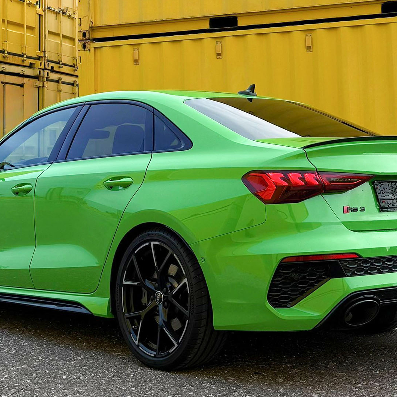 Audi RS3 mieten Langenau (1 Tag), mydays Erlebnisgutschein, als PDF ausdruckbar oder Versand mit Geschenkverpackung