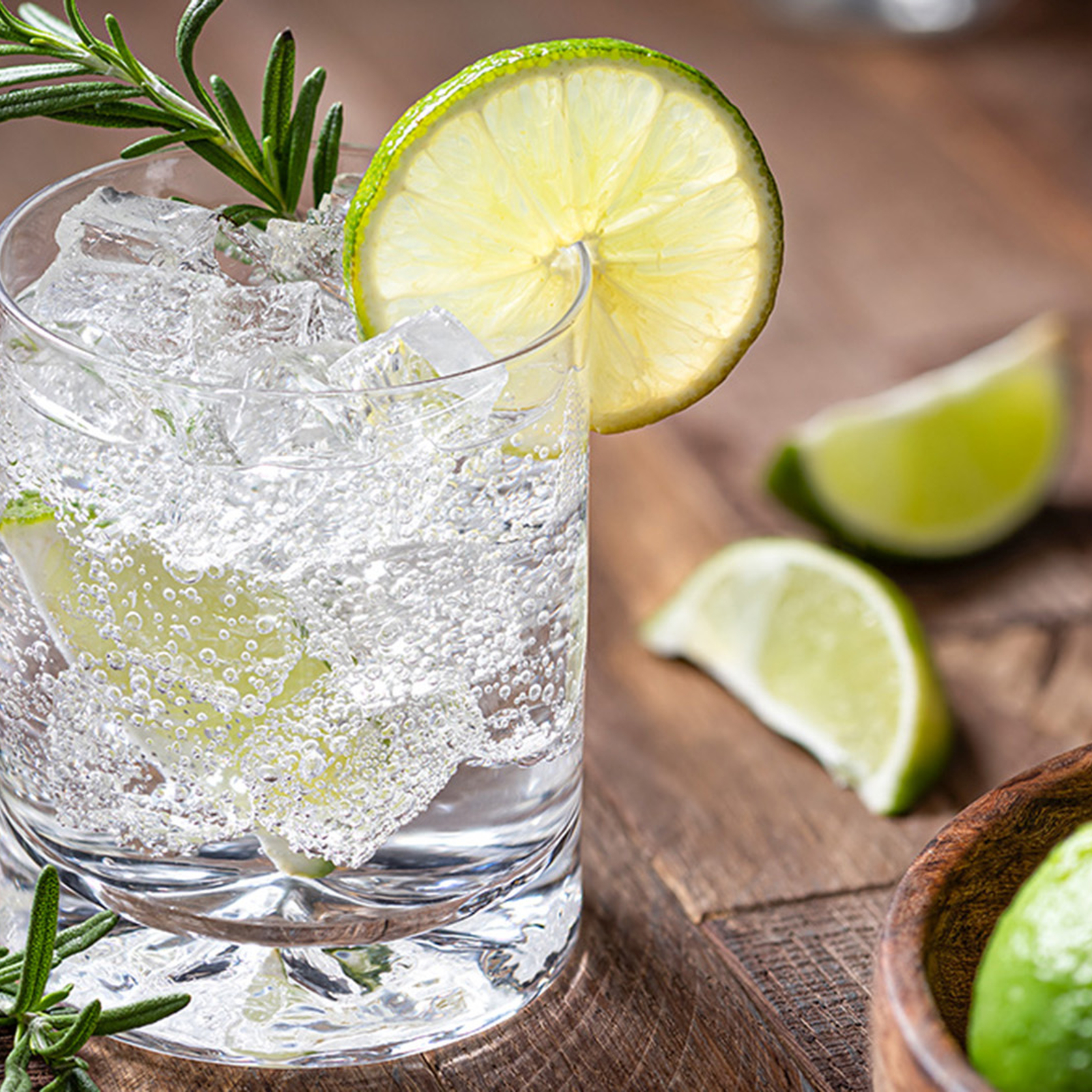 Gin Tasting Berlin für 2, mydays Erlebnisgutschein, als PDF ausdruckbar oder Versand mit Geschenkverpackung