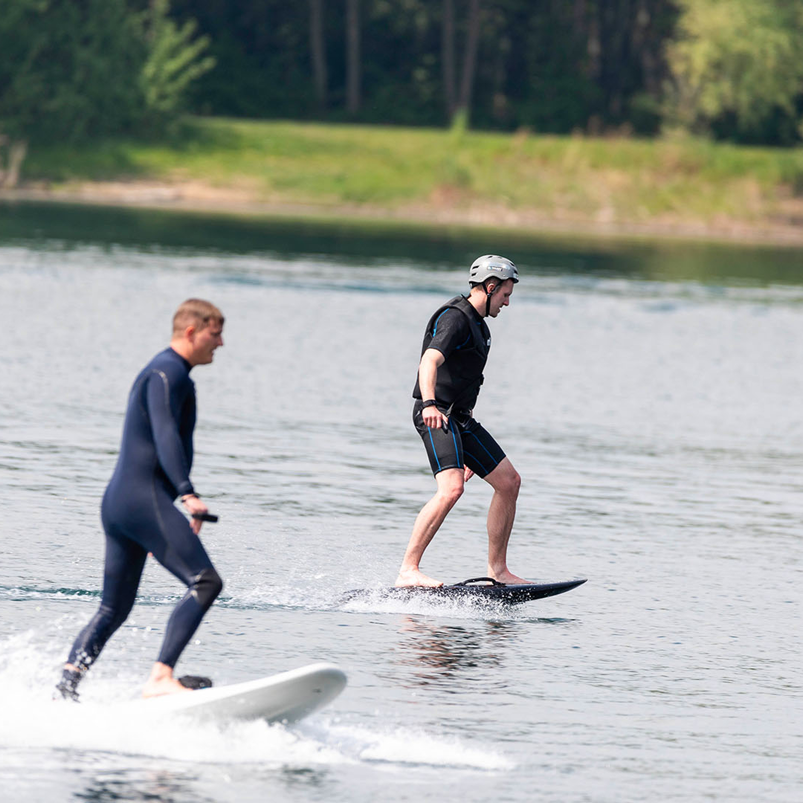 E-Foil Kurs für 2 Köln, mydays Erlebnisgutschein, als PDF ausdruckbar oder Versand mit Geschenkverpackung