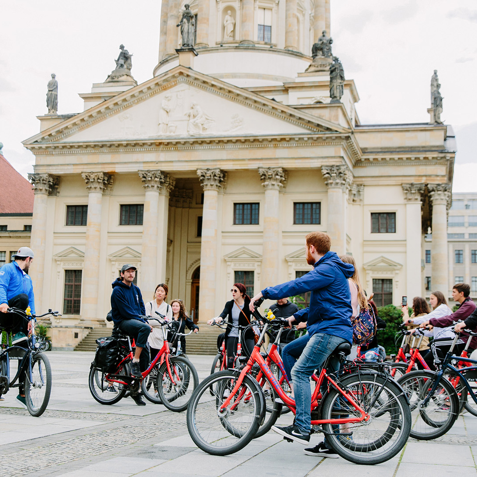 Private Sightseeingtour Berlin (3 Std.), mydays Erlebnisgutschein, als PDF ausdruckbar oder Versand mit Geschenkverpackung