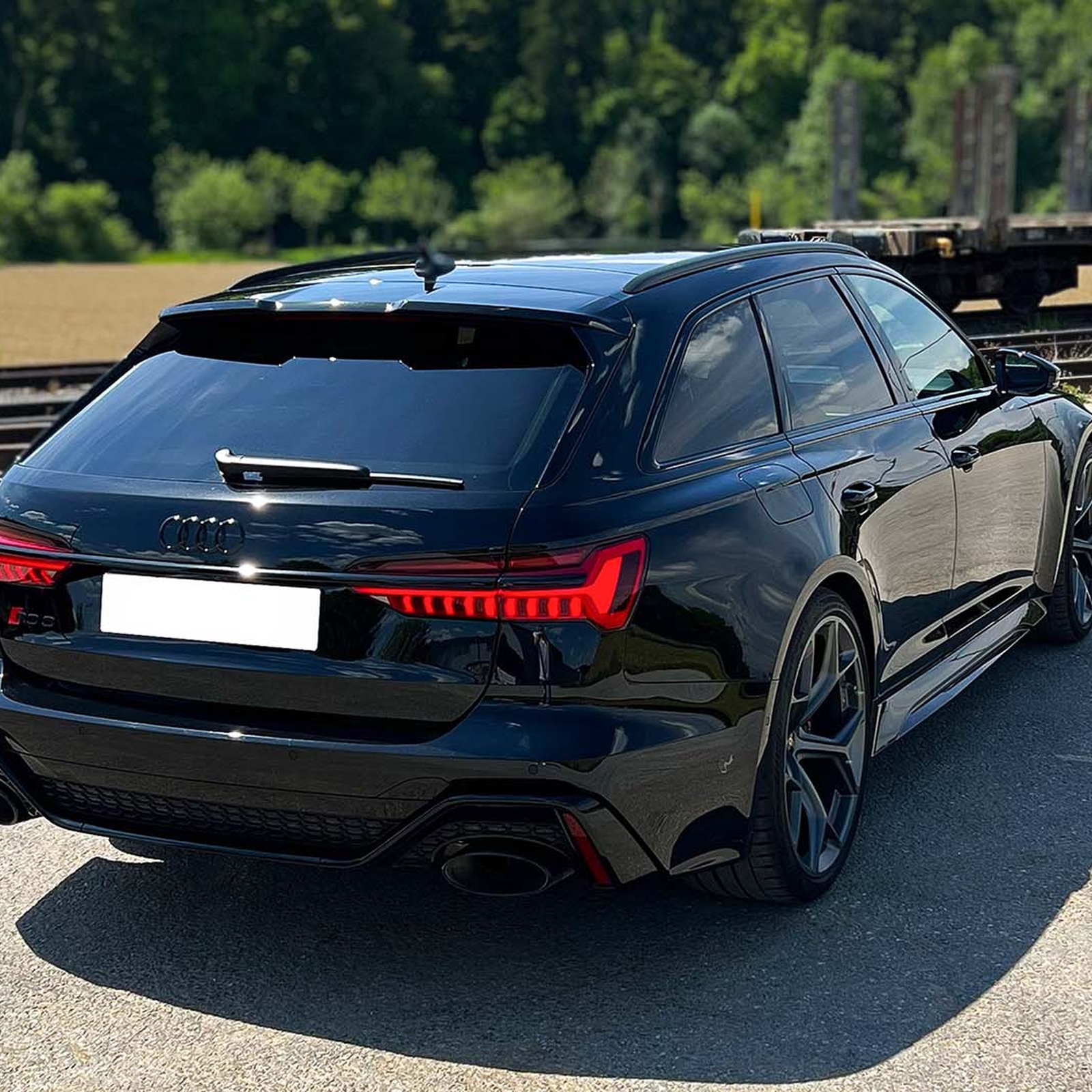 Audi RS6 fahren Gleisdorf (4 Std.), mydays Erlebnisgutschein, als PDF ausdruckbar oder Versand mit Geschenkverpackung