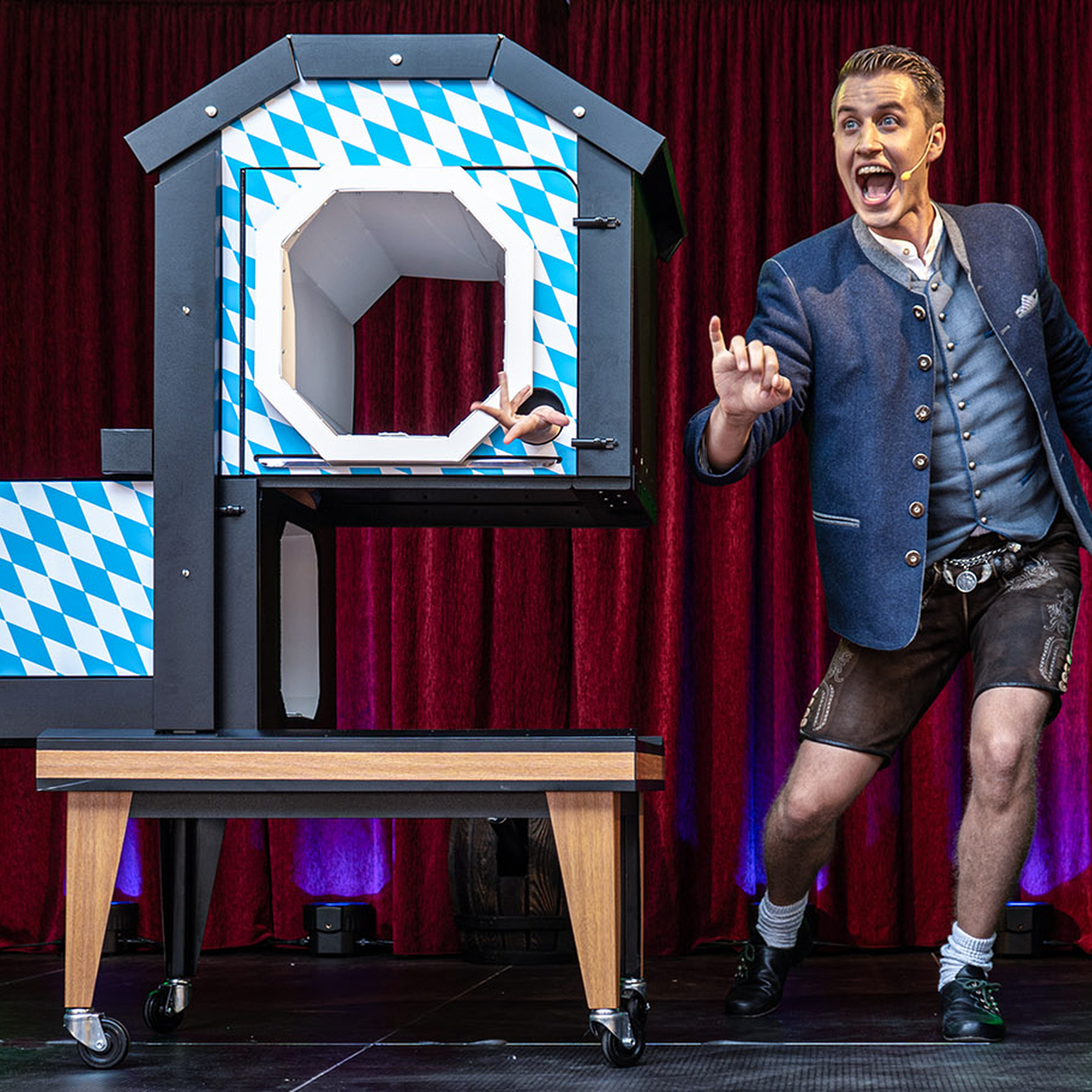 Magic Dinner München (3 Std.), mydays Erlebnisgutschein, als PDF ausdruckbar oder Versand mit Geschenkverpackung