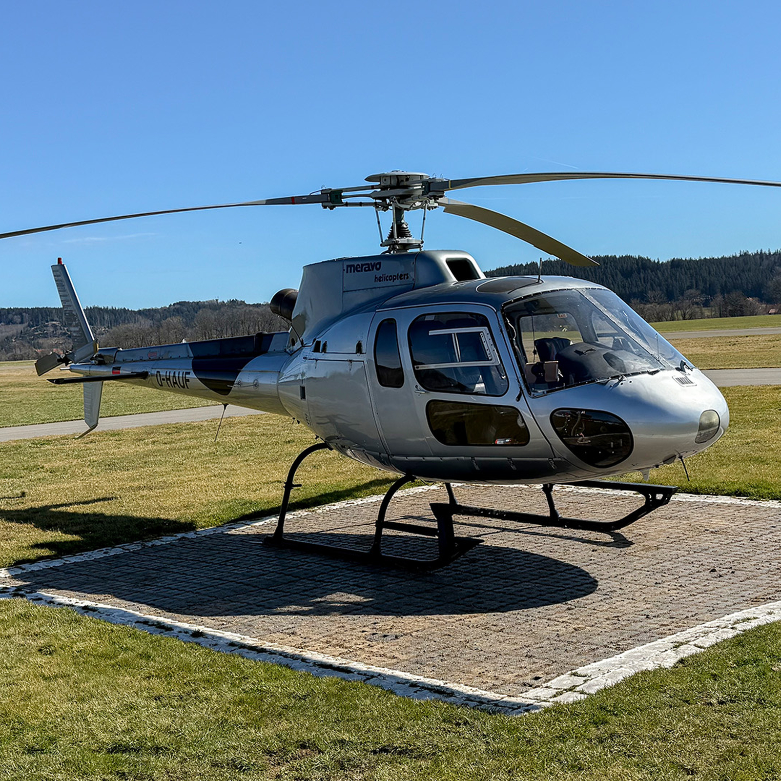 Hubschrauber Rundflug Alpen (1 Std.), mydays Erlebnisgutschein, als PDF ausdruckbar oder Versand mit Geschenkverpackung