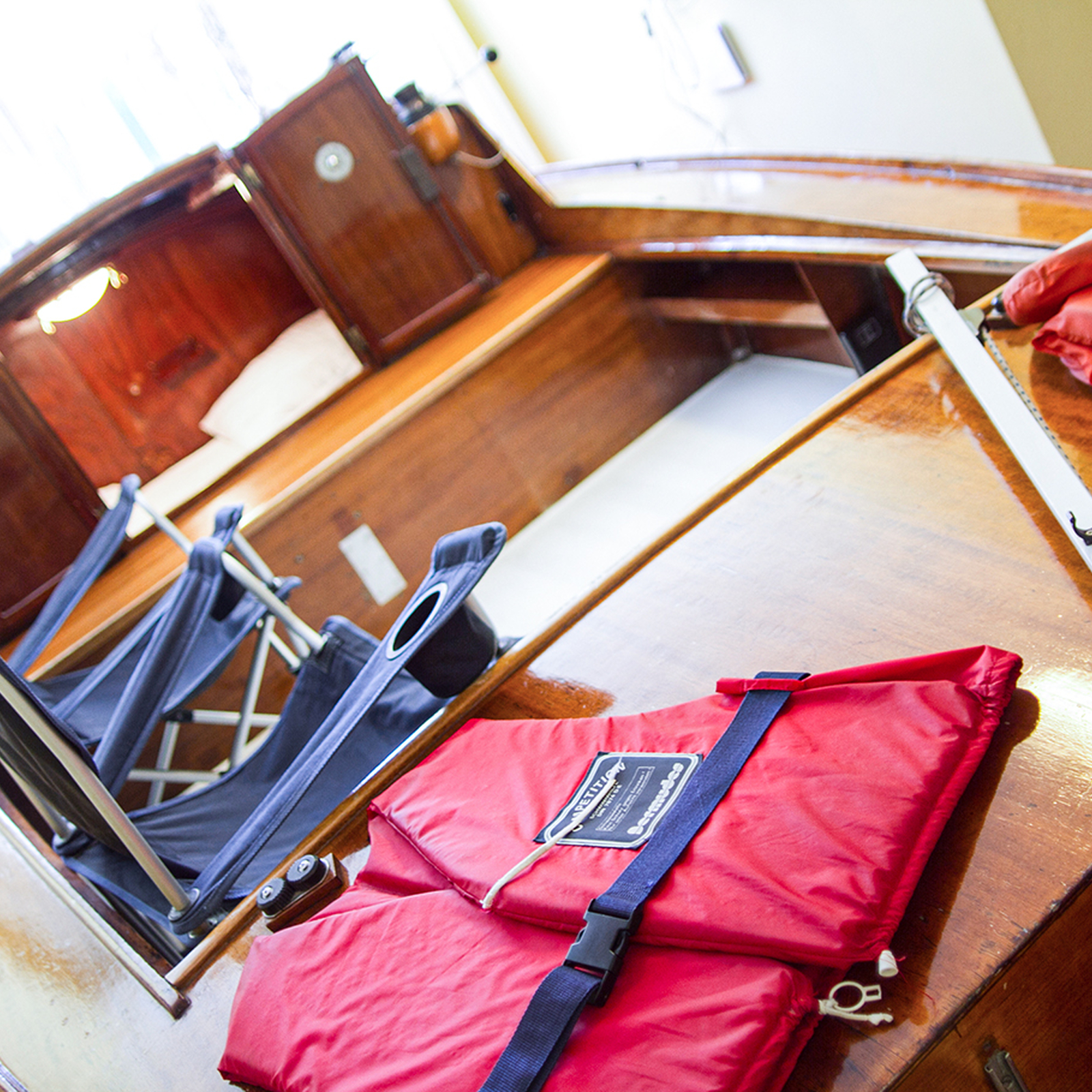 Übernachtung im Segelbootzimmer für 2 (1 Nacht), mydays Erlebnisgutschein, als PDF ausdruckbar oder Versand mit Geschenkverpackung