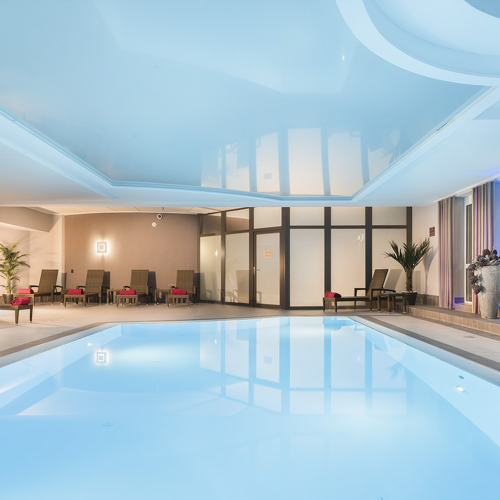 Wellness Kurztrip Lagunenbad Willingen für 2 (1 Nacht), mydays Erlebnisgutschein, als PDF ausdruckbar oder Versand mit Geschenkverpackung