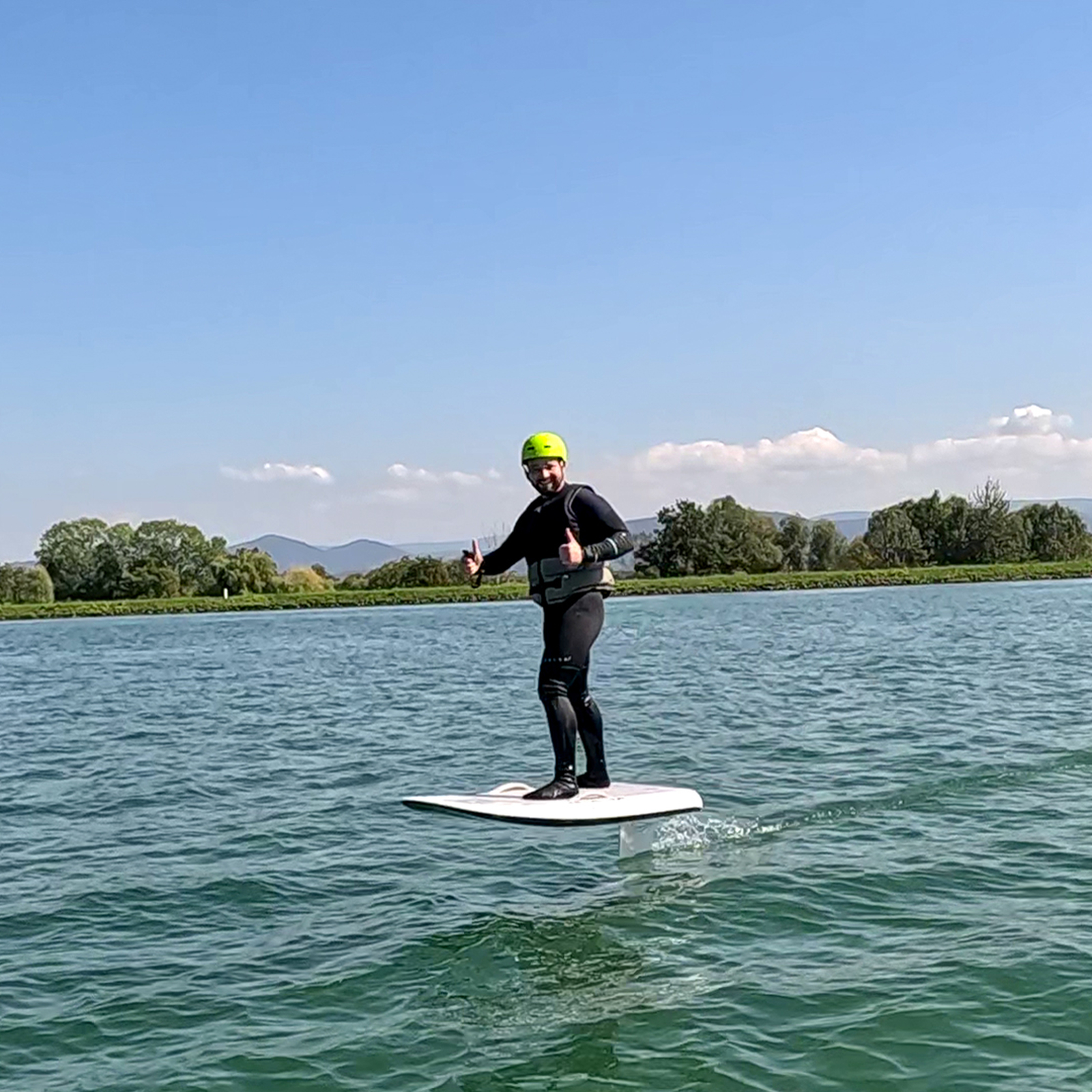 E-Foil Intensivkurs Mundelsheim, mydays Erlebnisgutschein, als PDF ausdruckbar oder Versand mit Geschenkverpackung