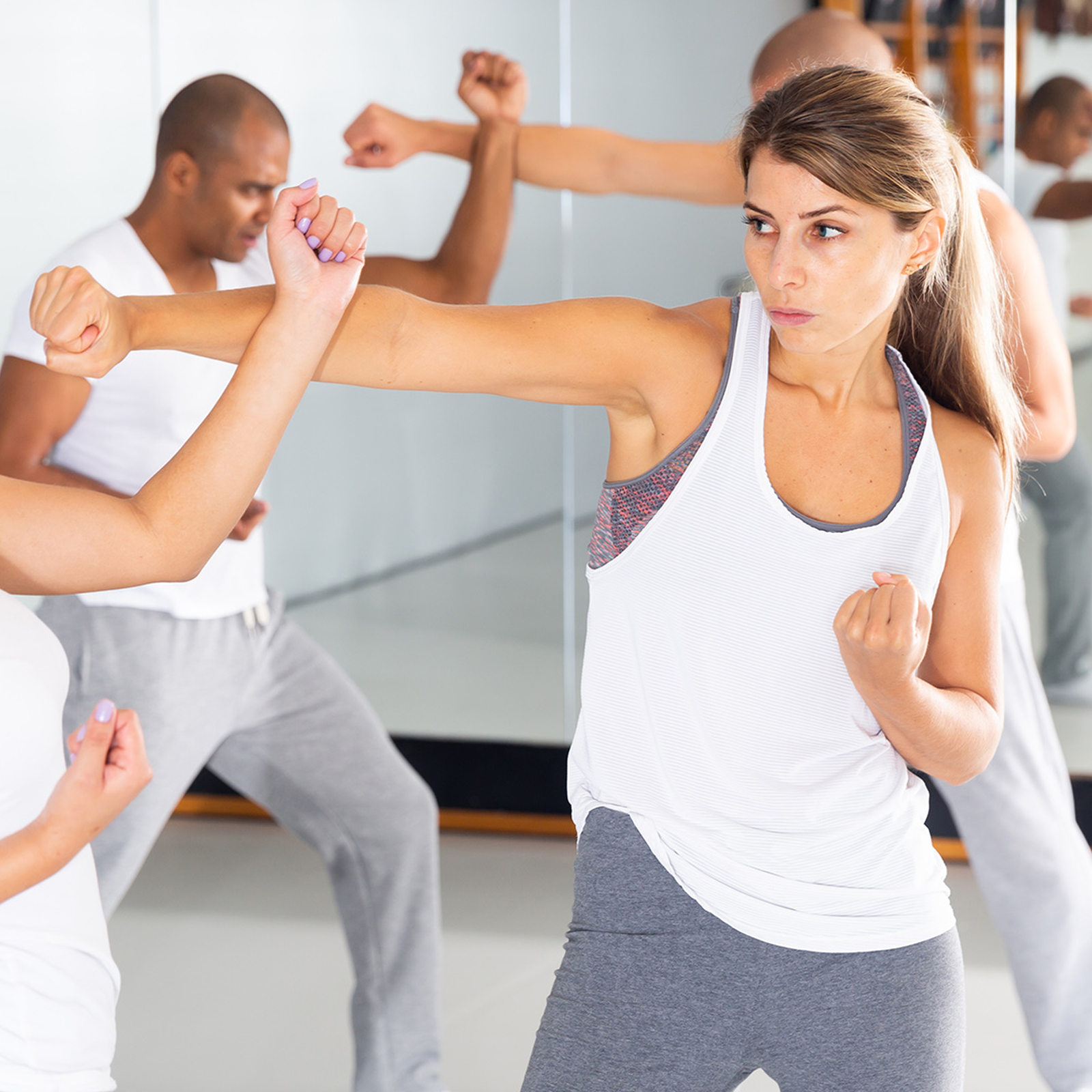 Krav Maga Training für Einsteiger Ennepetal für 2, mydays Erlebnisgutschein, als PDF ausdruckbar oder Versand mit Geschenkverpackung