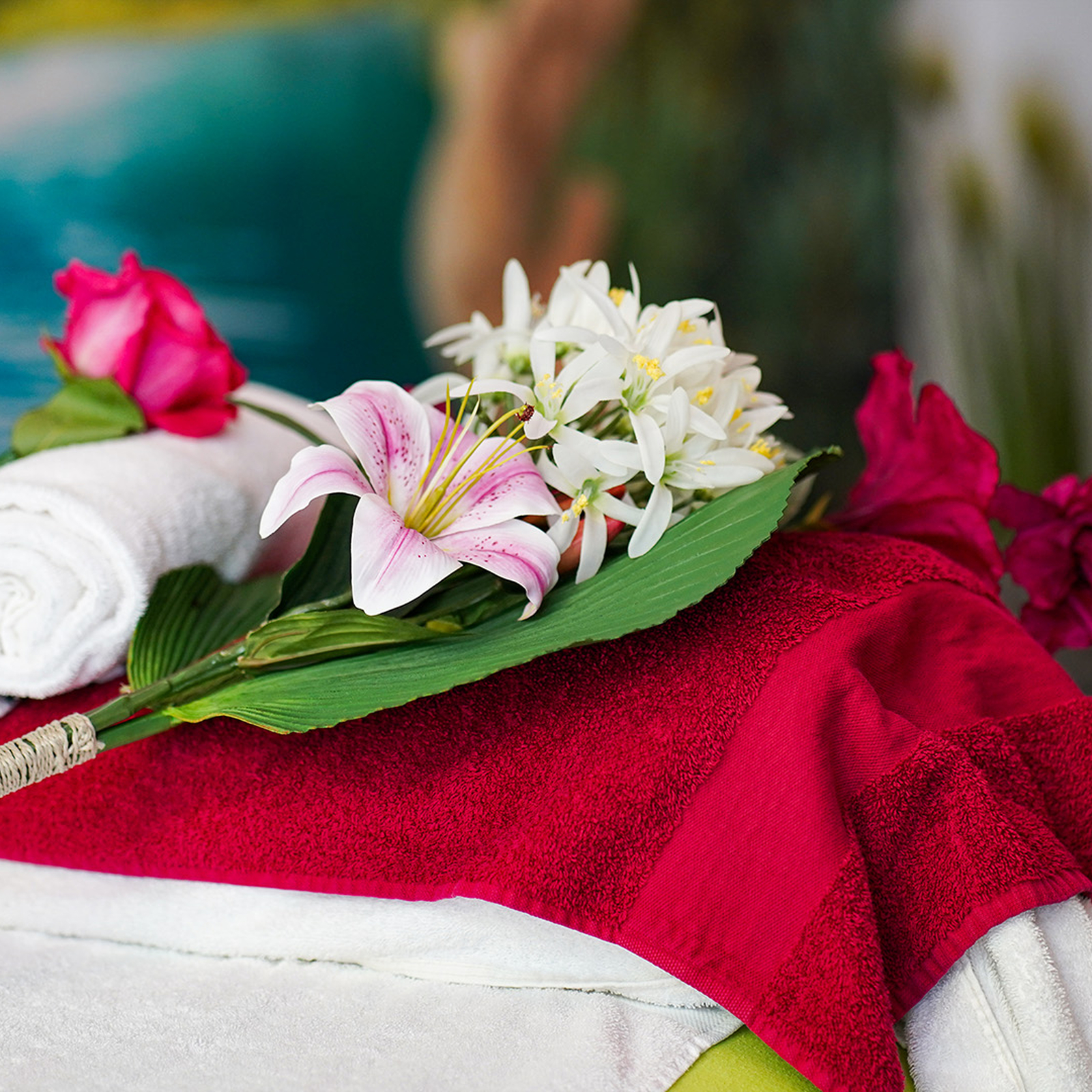 Hawaiianische Massage Bad Soden am Taunus, mydays Erlebnisgutschein, als PDF ausdruckbar oder Versand mit Geschenkverpackung