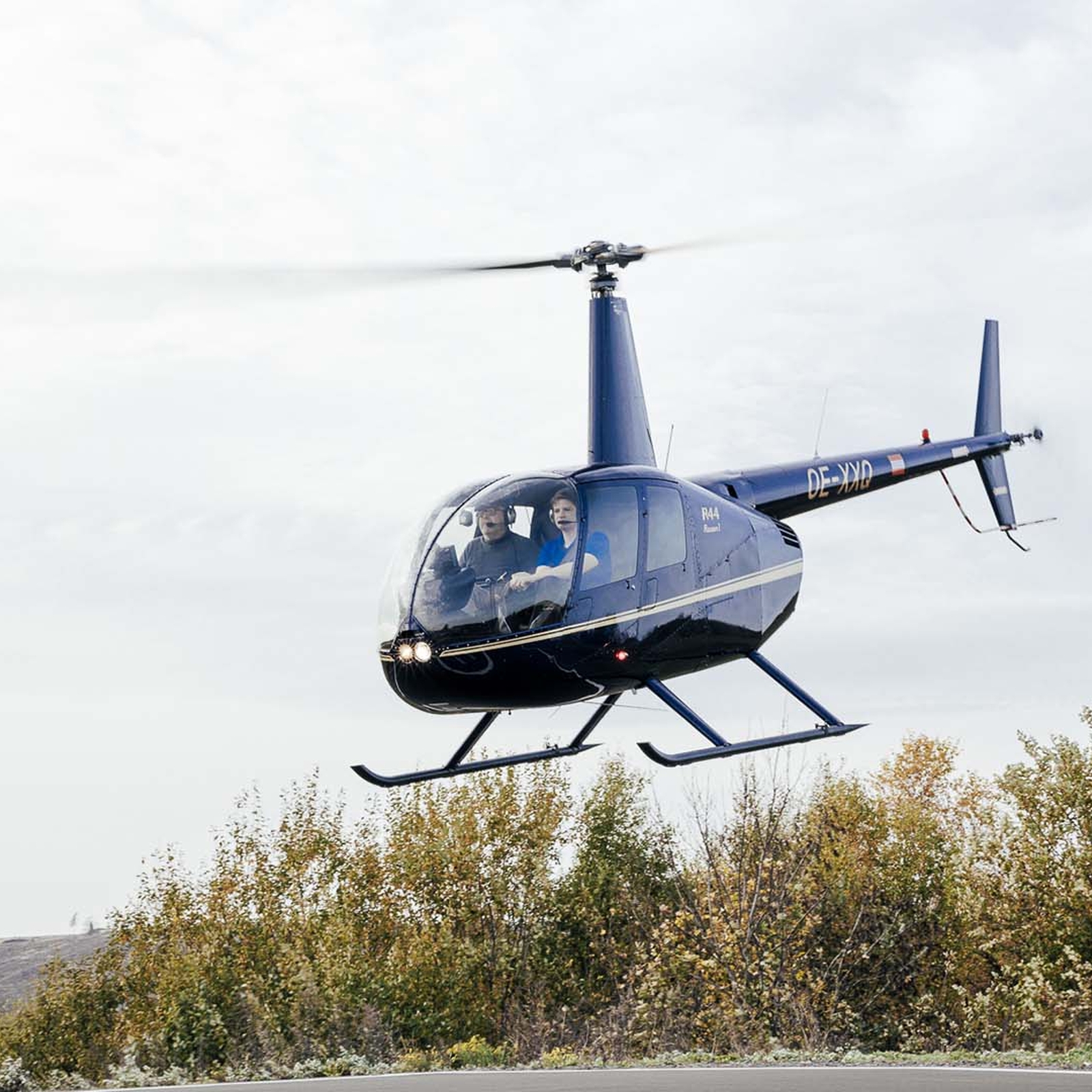 Hubschrauber Rundflug Rheinmünster (30 Min.), mydays Erlebnisgutschein, als PDF ausdruckbar oder Versand mit Geschenkverpackung