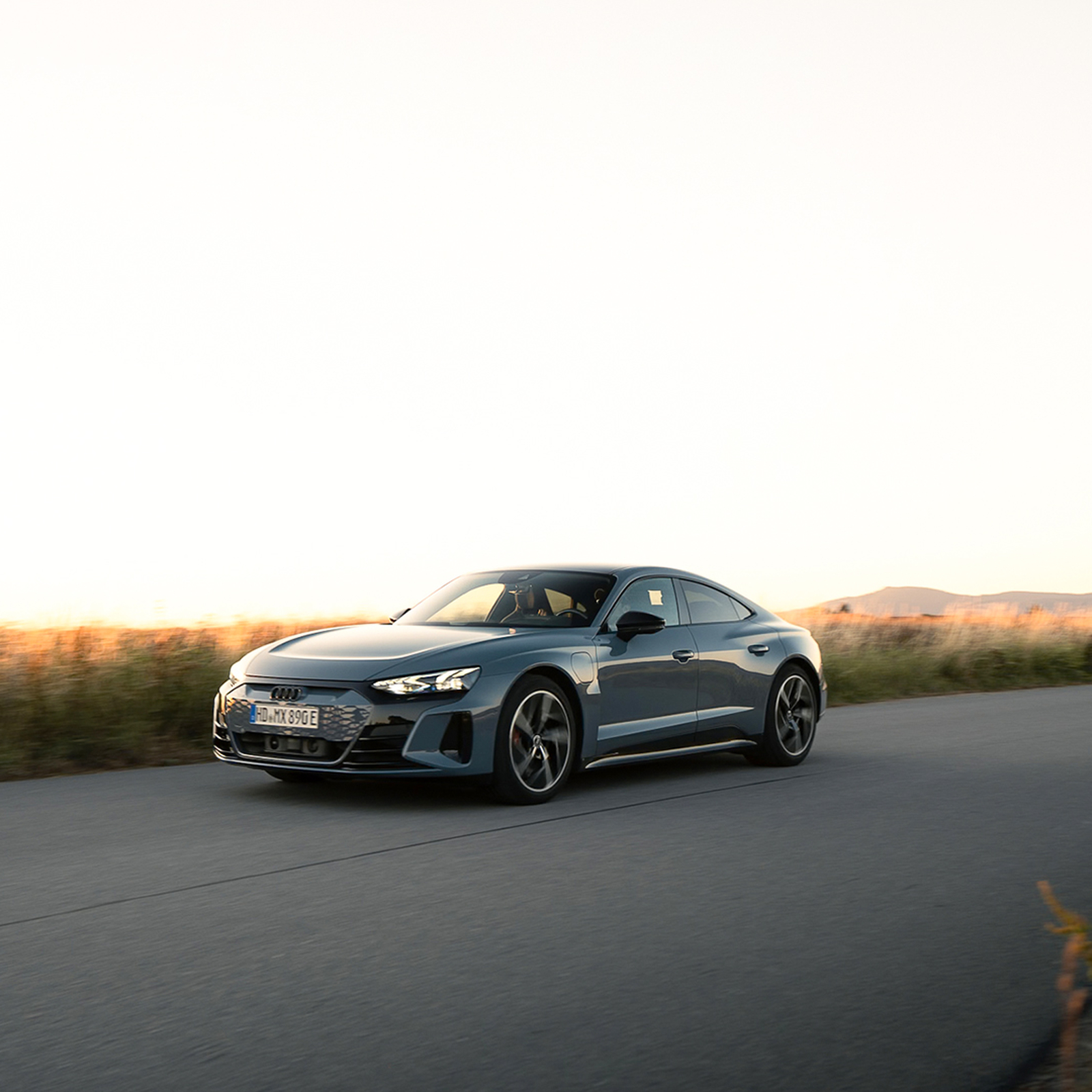 Audi RS e-tron GT fahren (3 Std.), mydays Erlebnisgutschein, als PDF ausdruckbar oder Versand mit Geschenkverpackung