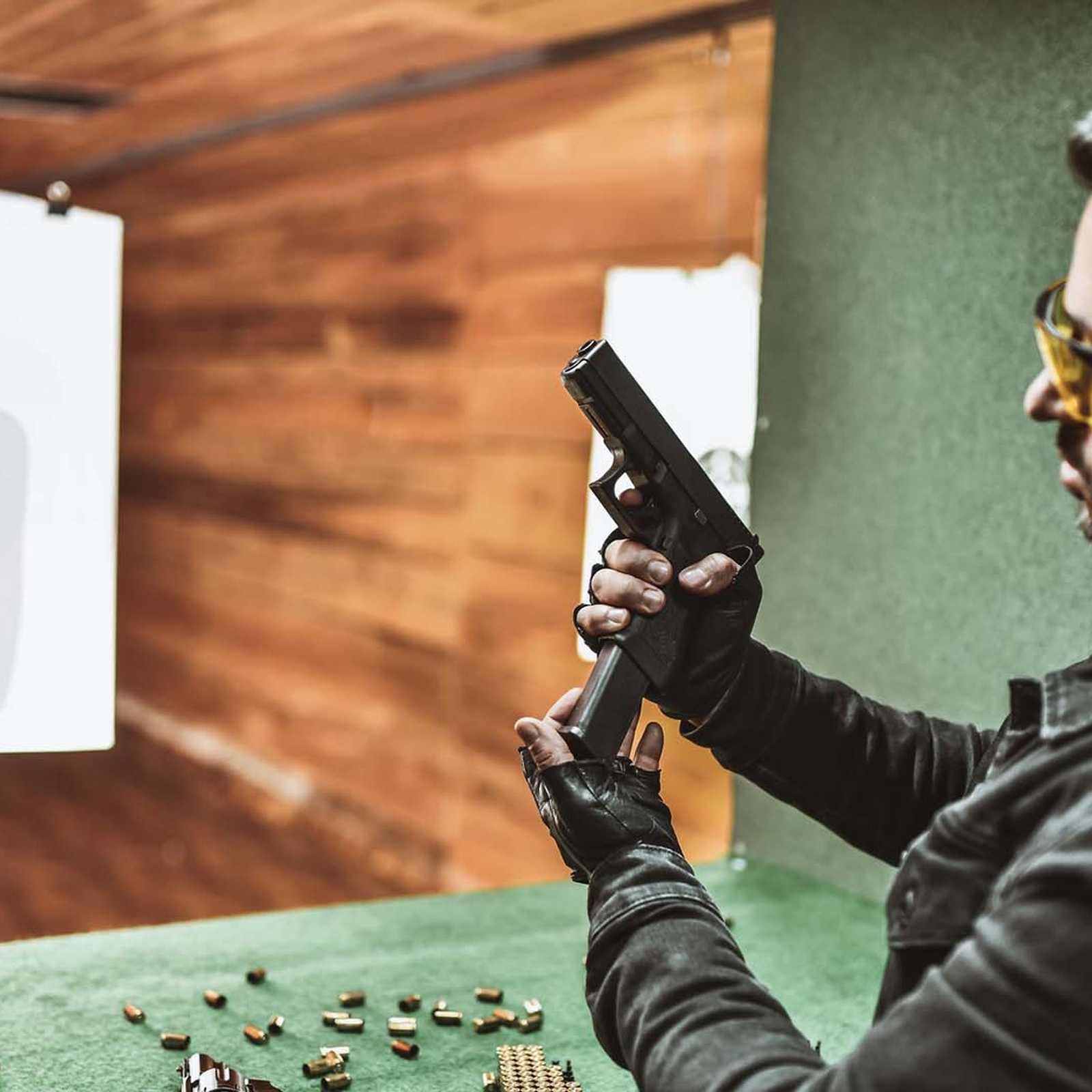 Schießtraining Unterrohrenstadt, mydays Erlebnisgutschein, als PDF ausdruckbar oder Versand mit Geschenkverpackung