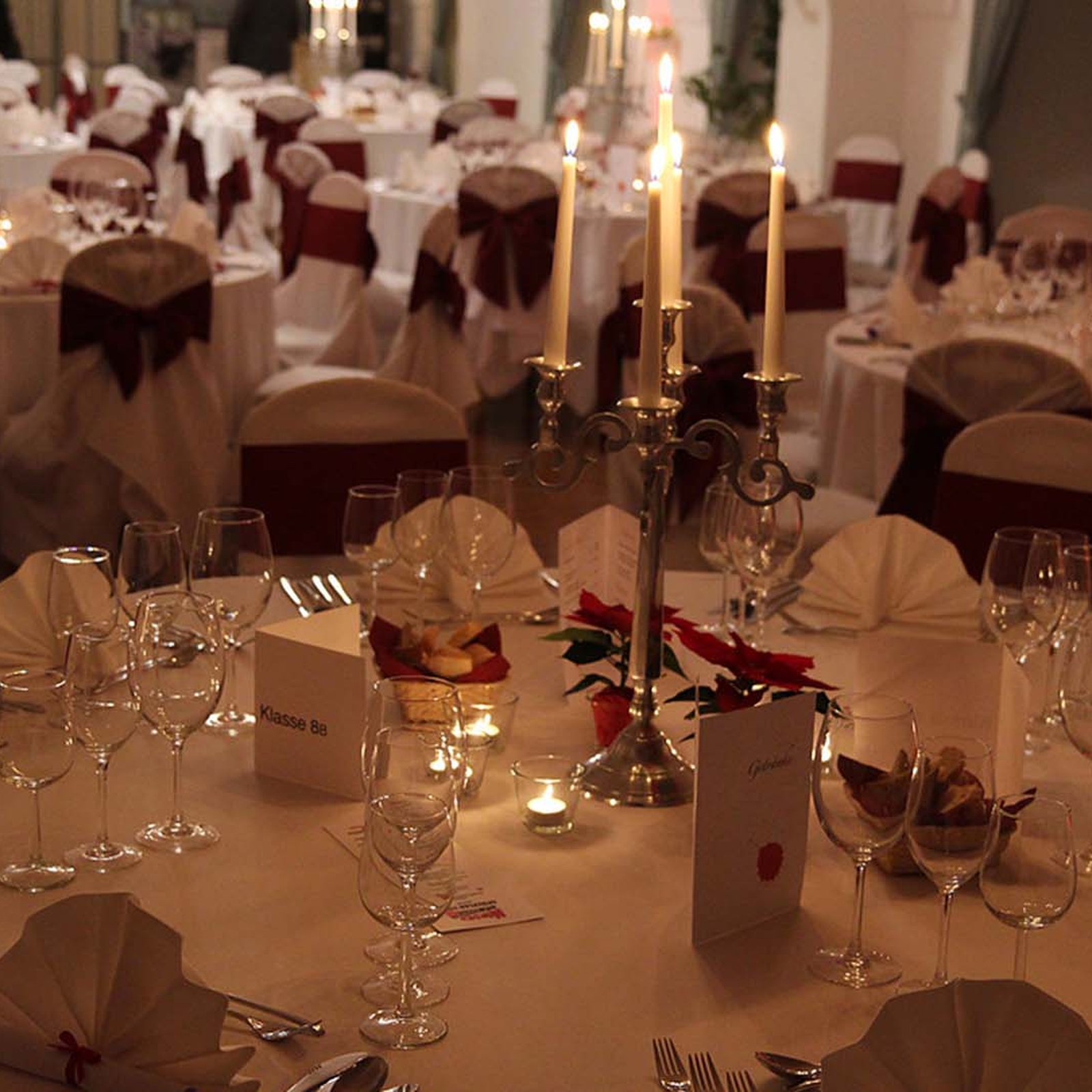 Mörder Dinner Reisenberg, mydays Erlebnisgutschein, als PDF ausdruckbar oder Versand mit Geschenkverpackung