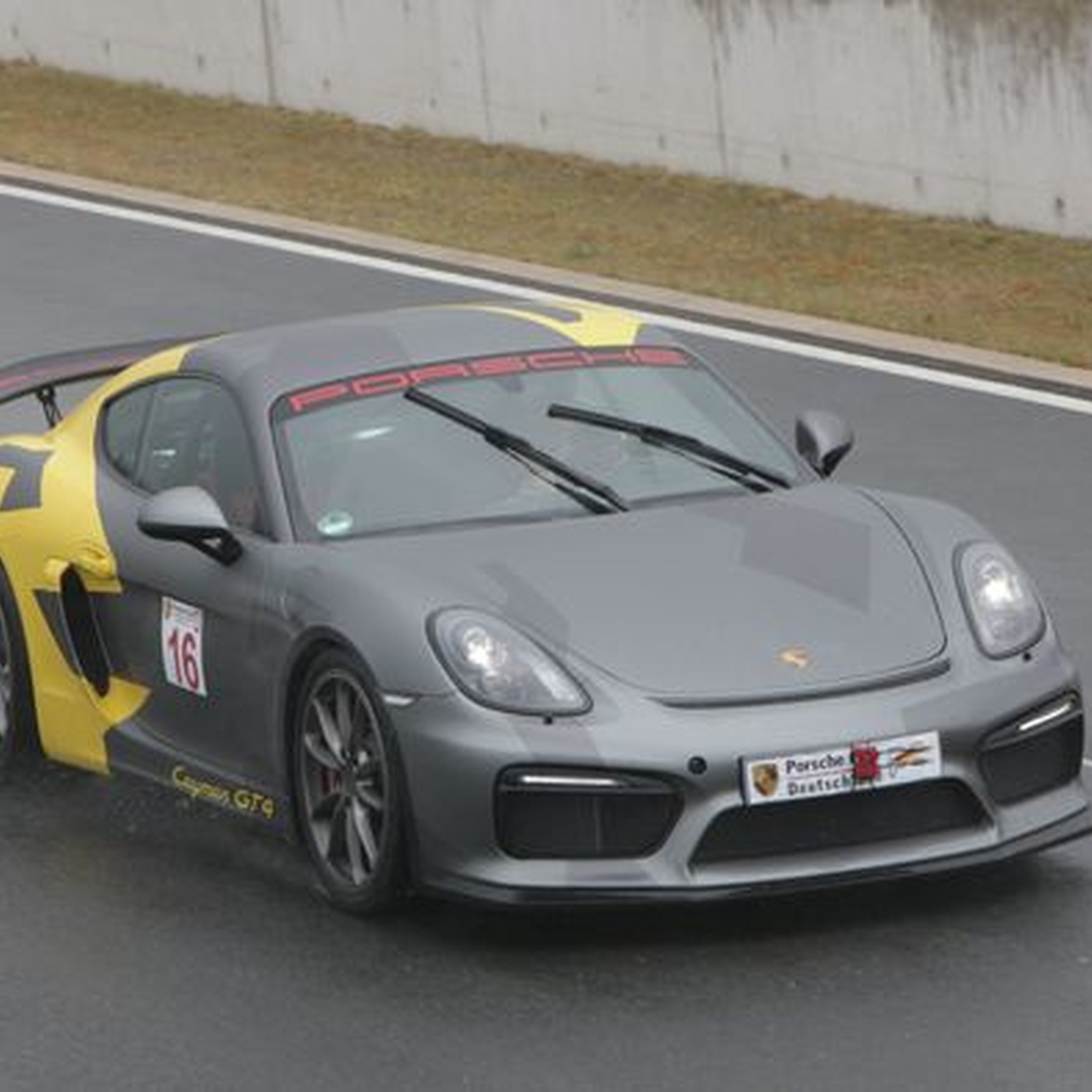 Rennstreckentraining Porsche GT4 Hockenheimring (6 Rnd.), mydays Erlebnisgutschein, als PDF ausdruckbar oder Versand mit Geschenkverpackung
