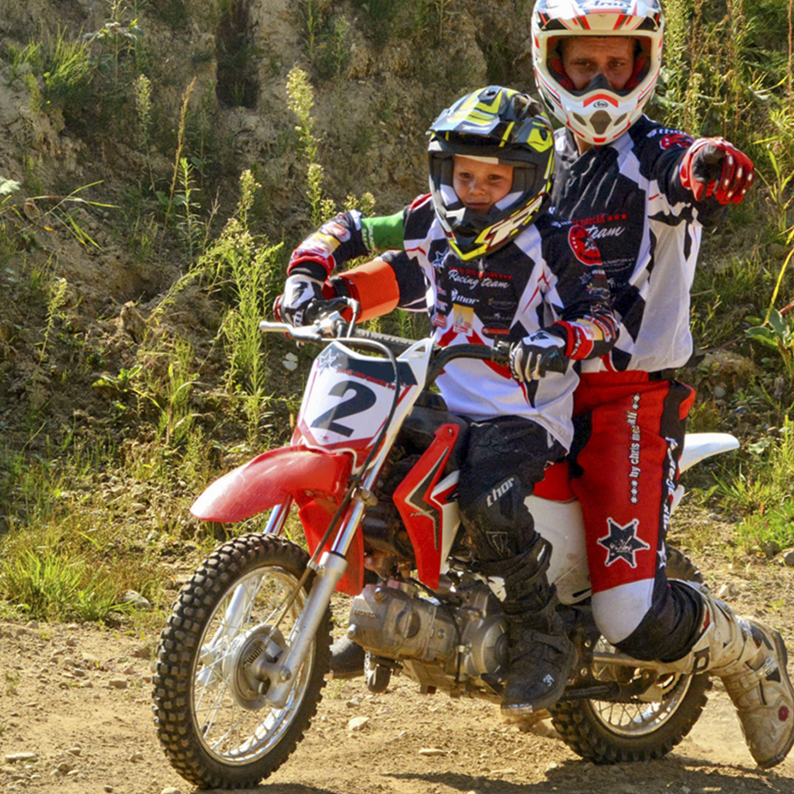 Motocross-Schnupperkurs für Kinder Schlatt, mydays Erlebnisgutschein, als PDF ausdruckbar oder Versand mit Geschenkverpackung