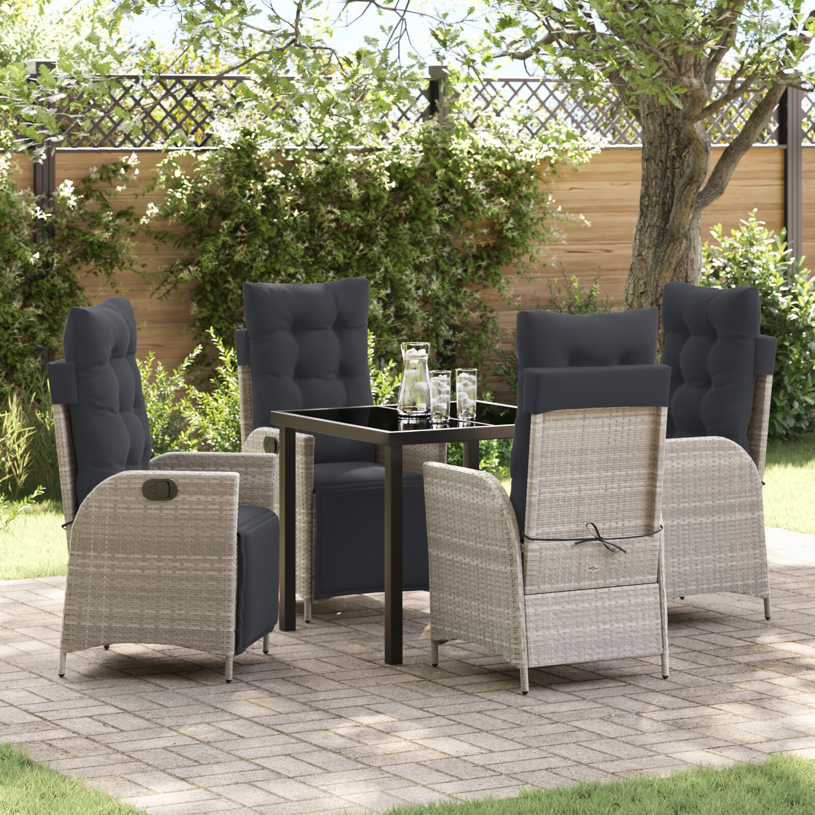 vidaXL 5-teiliges Garten-Esstisch-Set Hellgrau aus Poly-Rattan