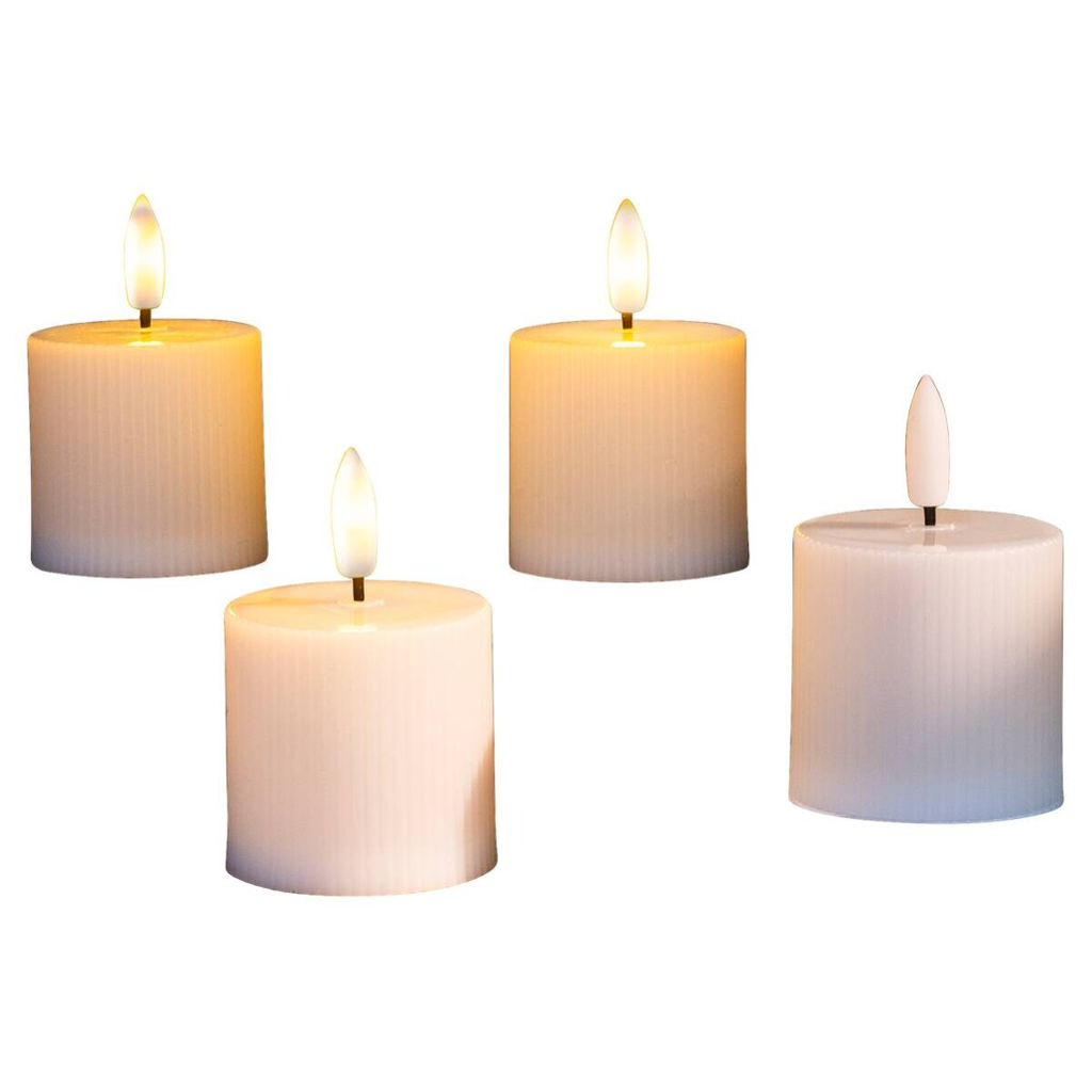 LED-Kerzen 4er Set weiß