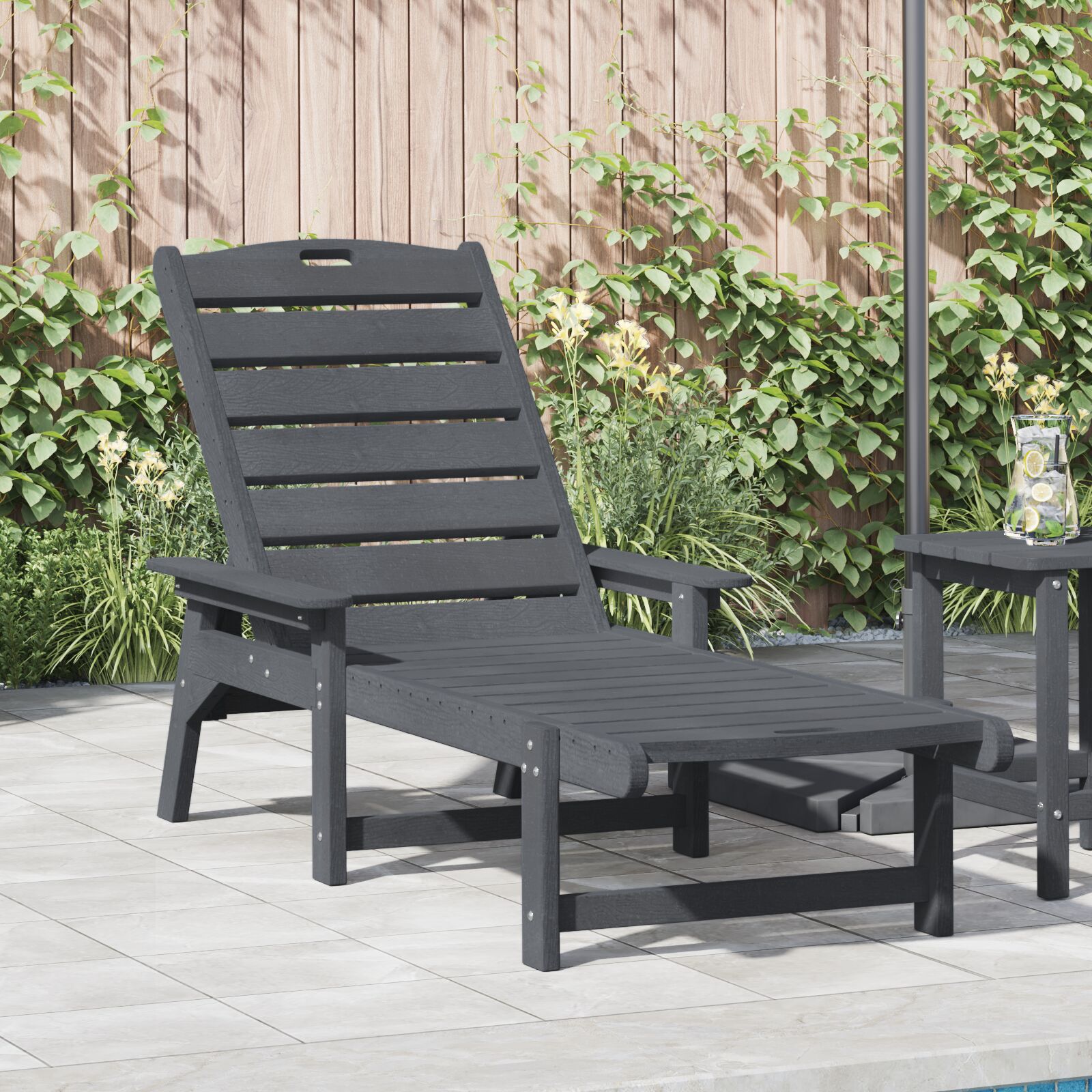 ležaljka na suncu Svjetlosiva 53x162x98.5 cm HDPE