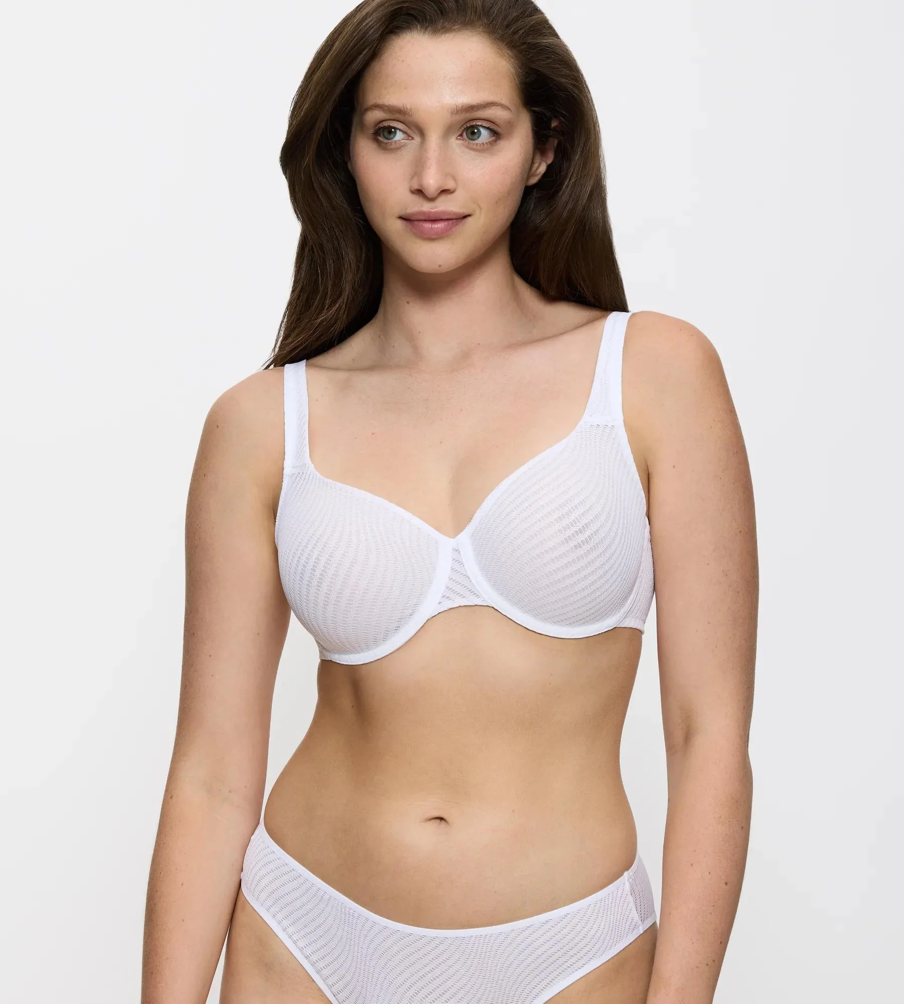 Triumph Harmony Spotlight Minimizer-Bh, Powernet-Futter, FüR Damen, Weiß, 75C