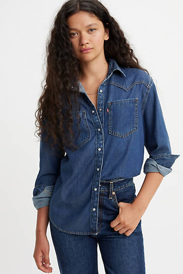 Levi's Iconic Western Buttondown In Blue
