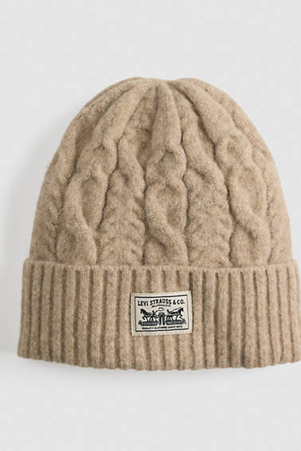 Levi's Holiday Cable Knit Backpatch Beanie In Brown