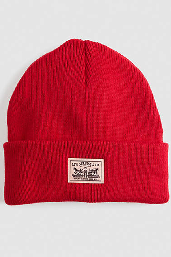 Levi's Backpatch Beanie In Red