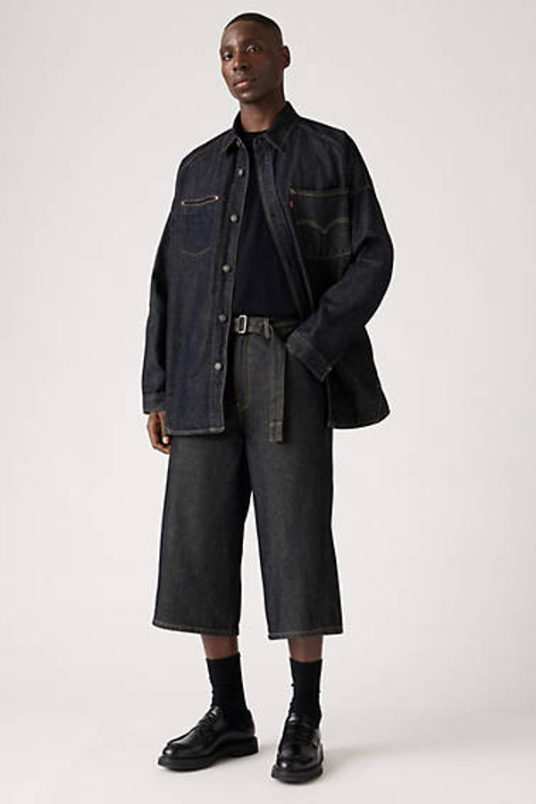 Levi's Twisted Baggy Capri Jeans In Black
